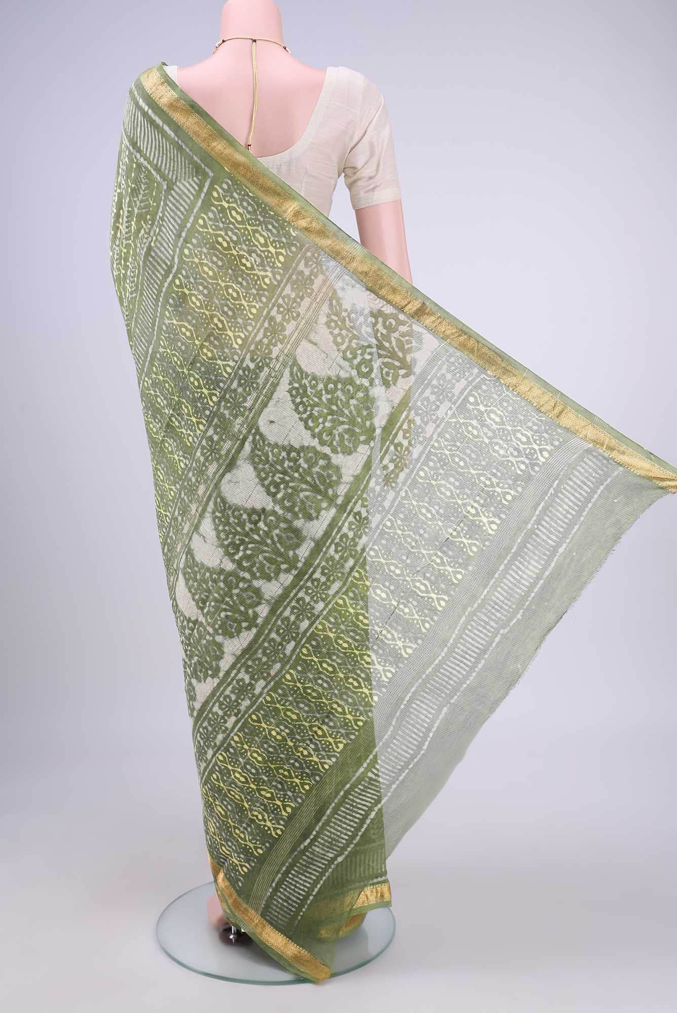 Green Maheshwari Silk Cotton Saree - Image 2