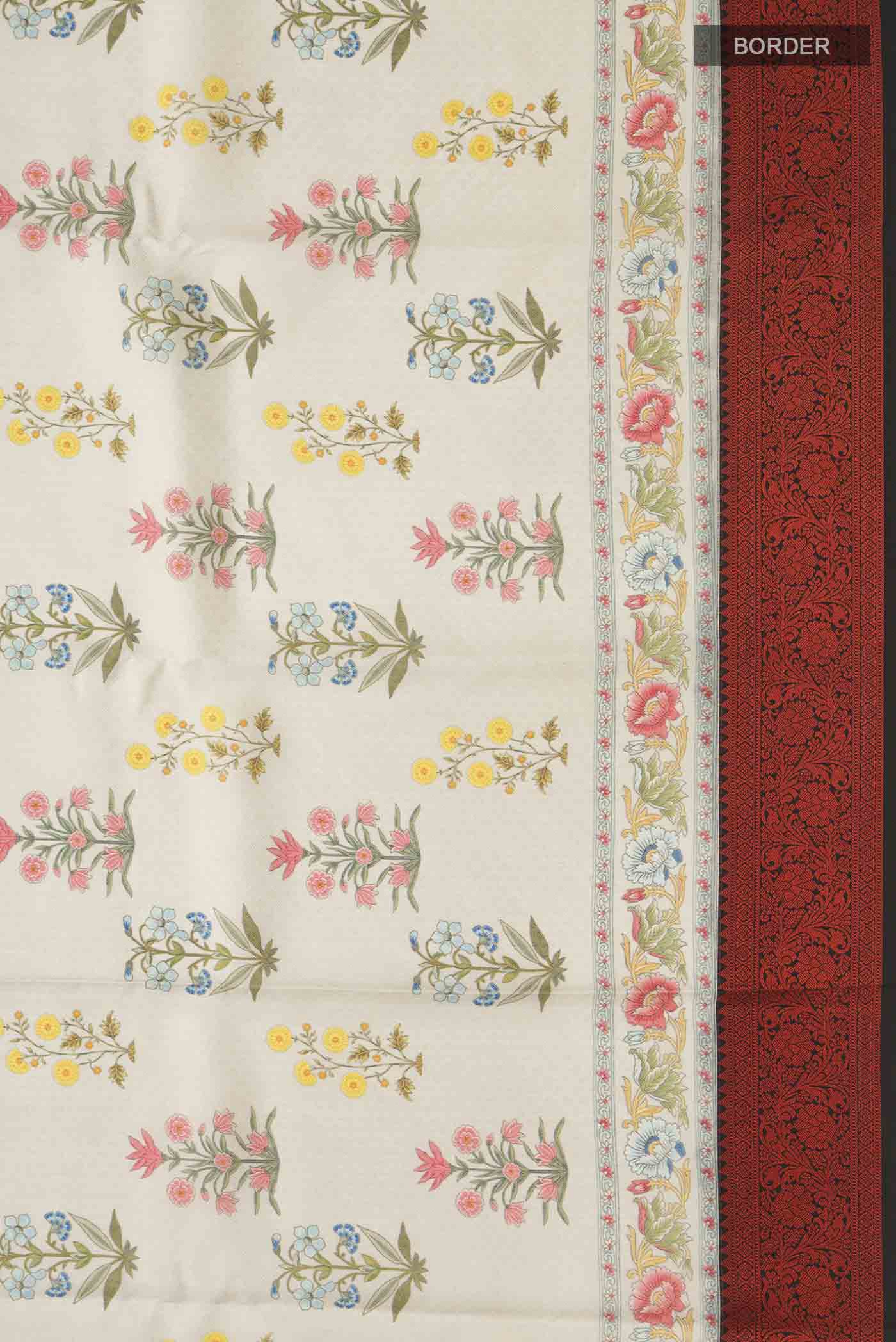 Green Printed Silk Saree - Image 3