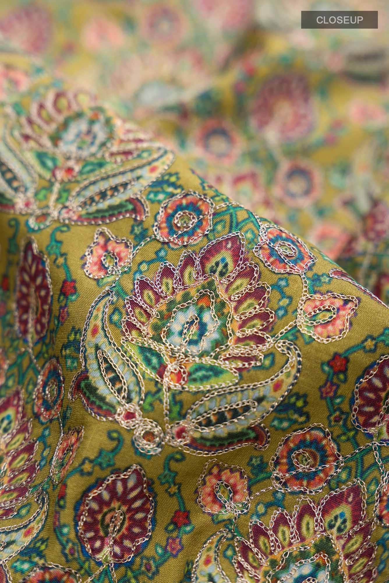 Green Printed Silk Saree - Image 3