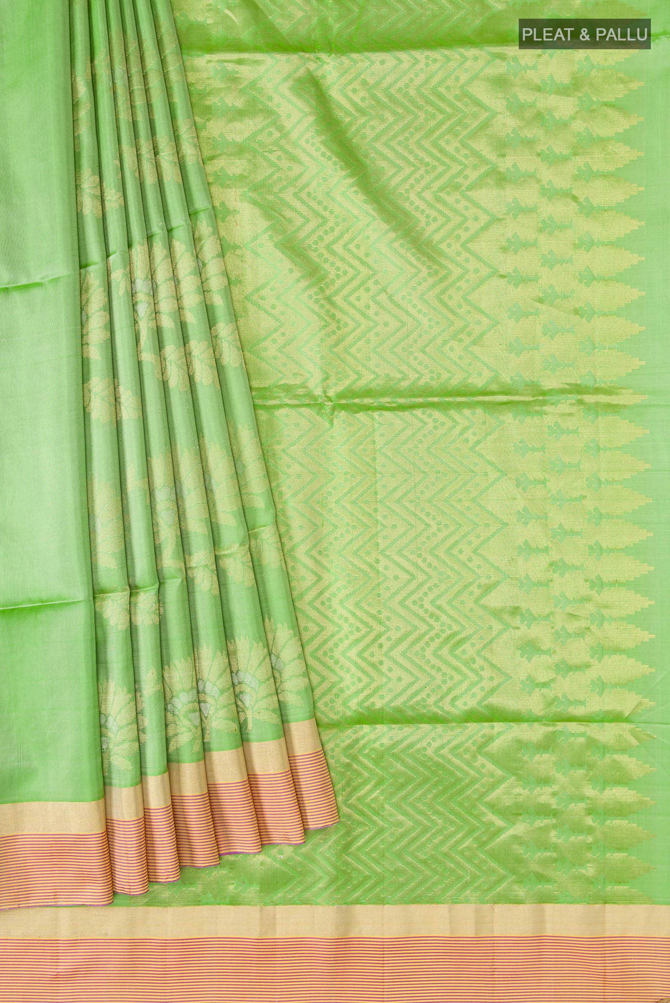 Green Soft Silk Saree - Image 2