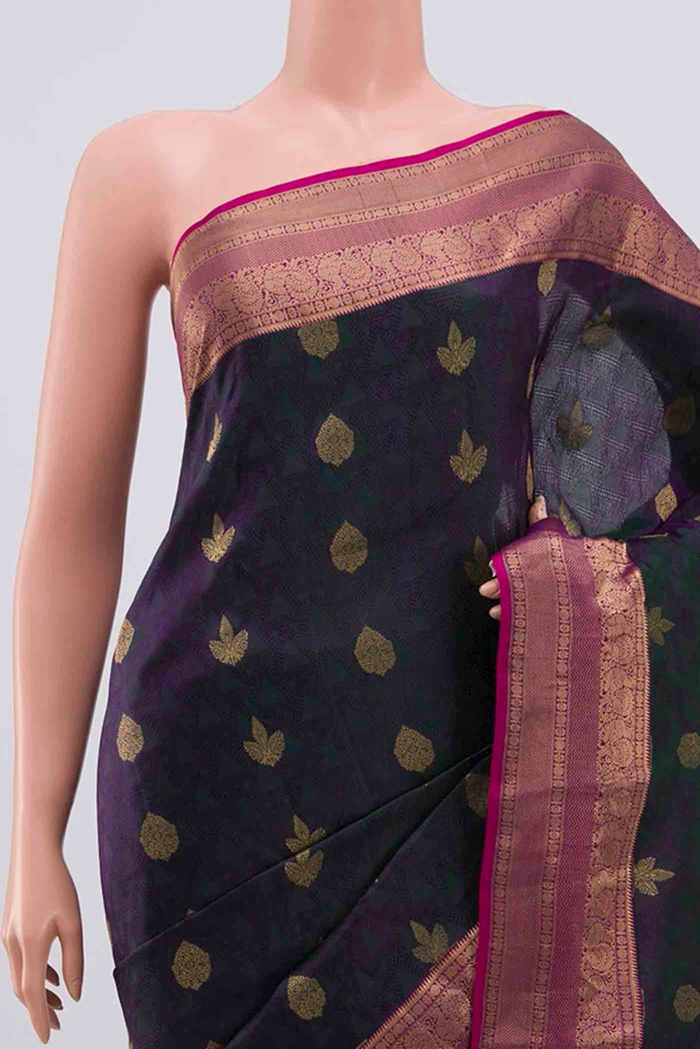 Green With Purple Color Kanchipuram Silk Saree - Image 2