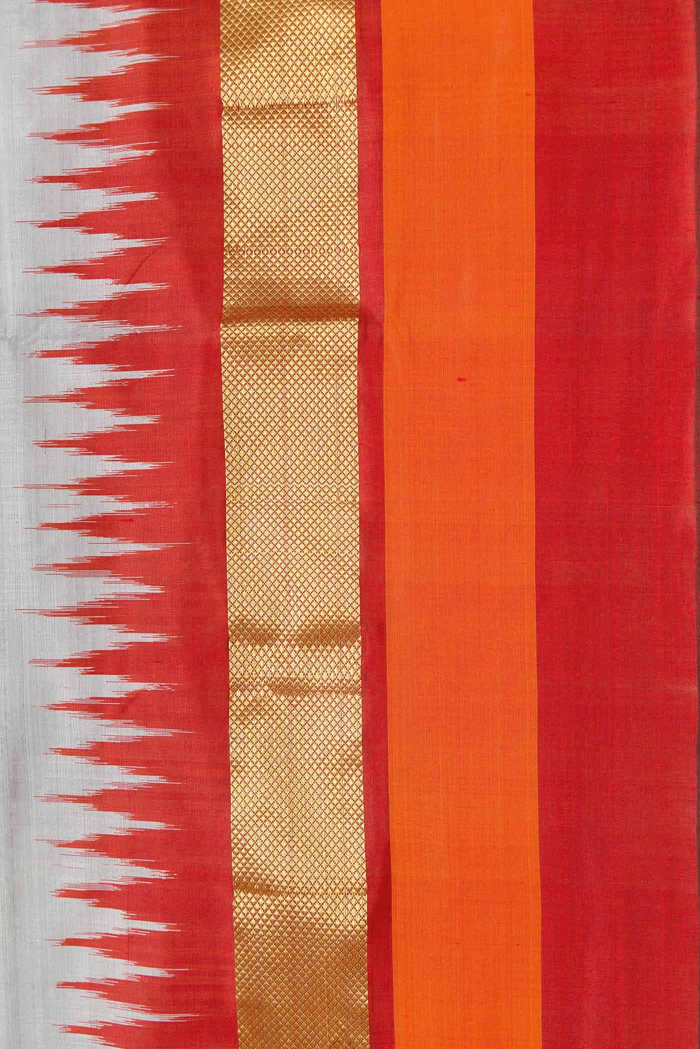 Grey Dual Tone Double Ikat Saree - Image 3