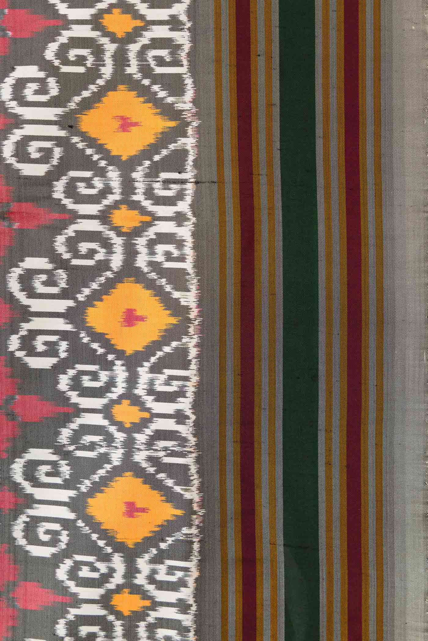 Grey Dual Tone Double Ikat Saree - Image 3