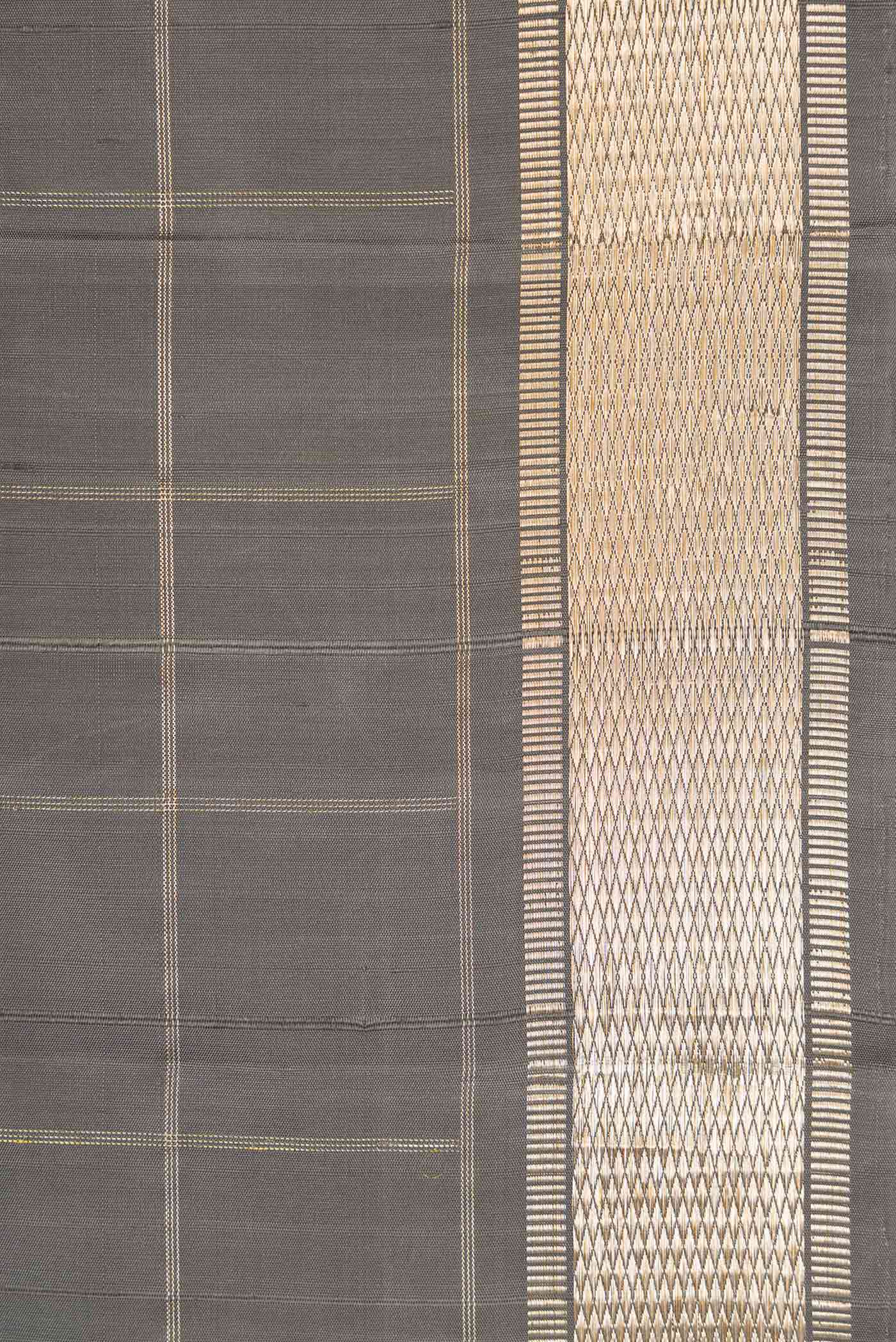 Grey Dual Tone Kanchipuram Silk Saree - Image 3