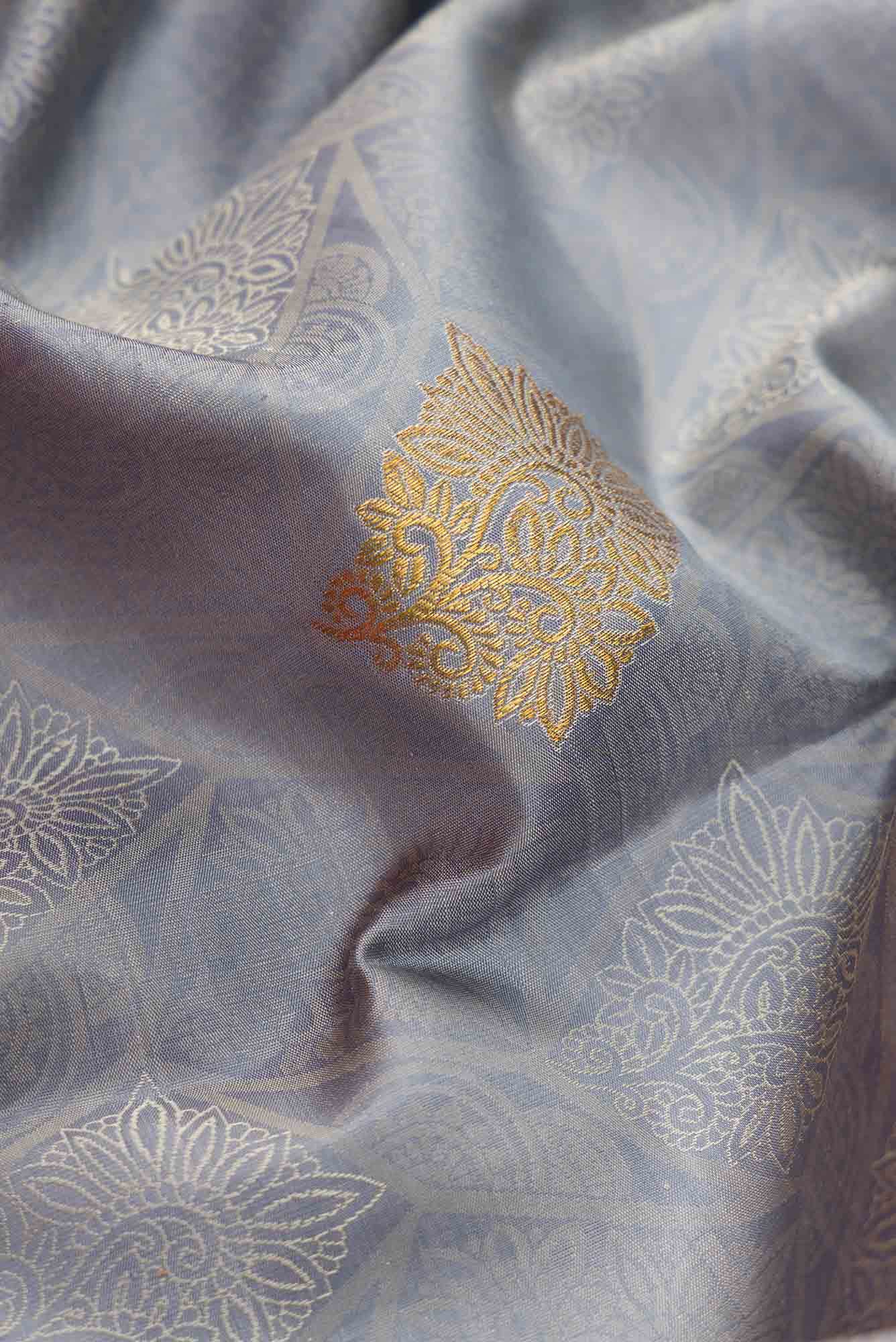 Grey Dual Tone Kanchipuram Silk Saree - Image 3