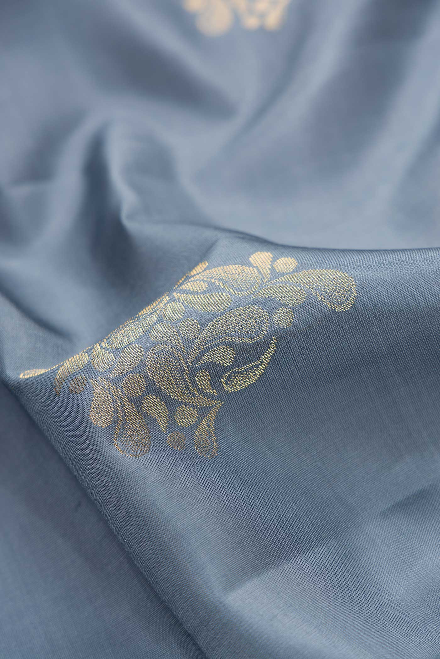 Grey Soft Silk Saree - Image 2