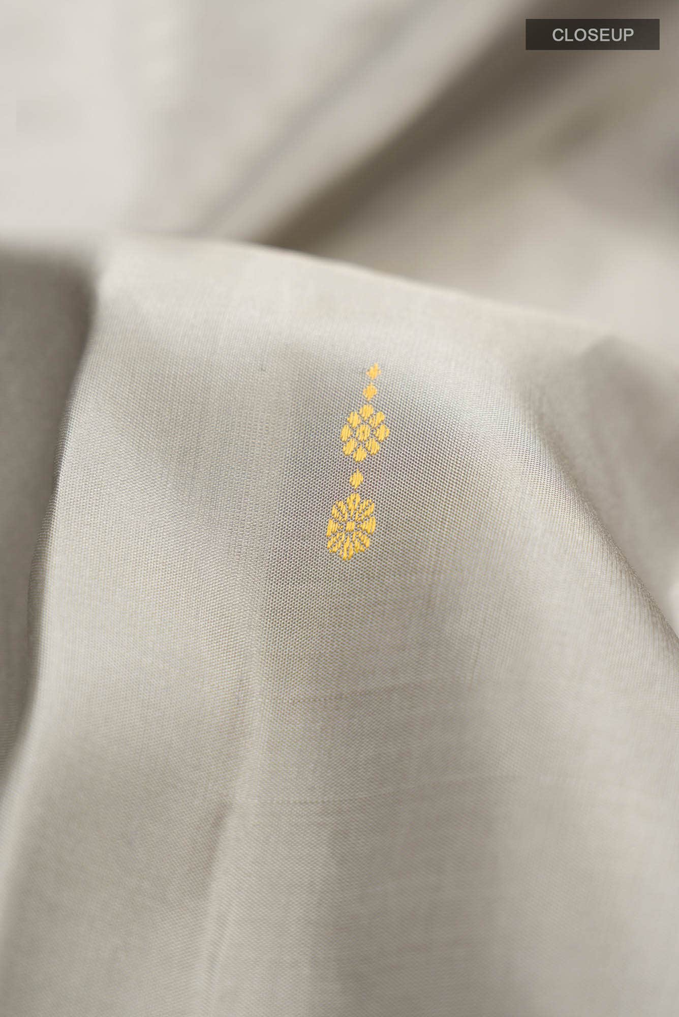 Grey Kanchipuram Silk Saree - Image 3