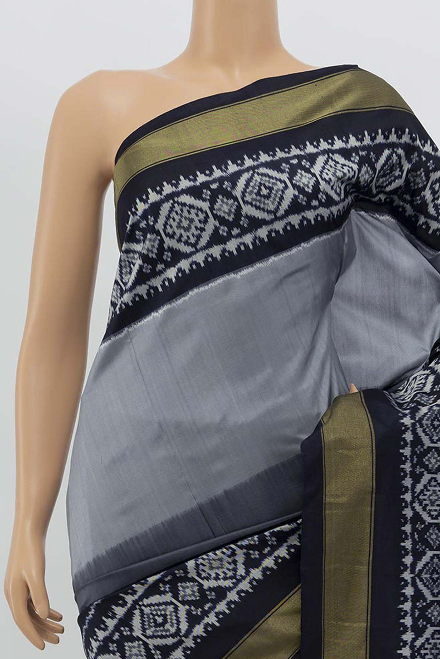 Grey Pochampally Silk Saree - Image 2