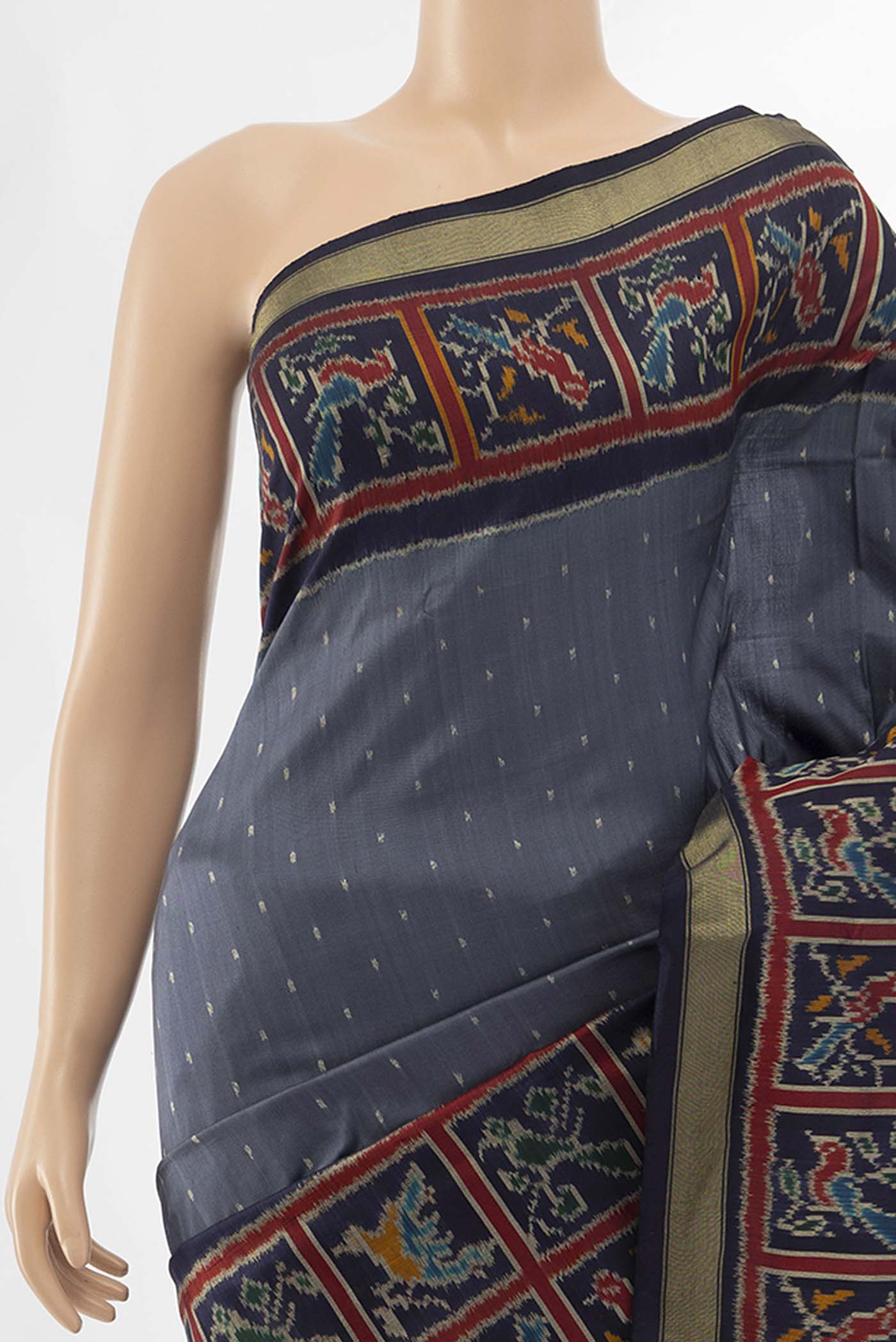 Grey Pochampally Silk Saree - Image 2