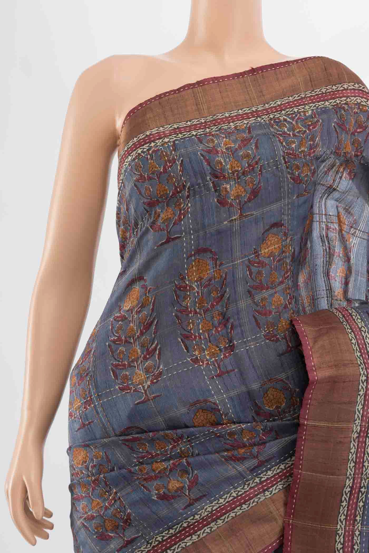Grey Tussar Silk Saree - Image 2