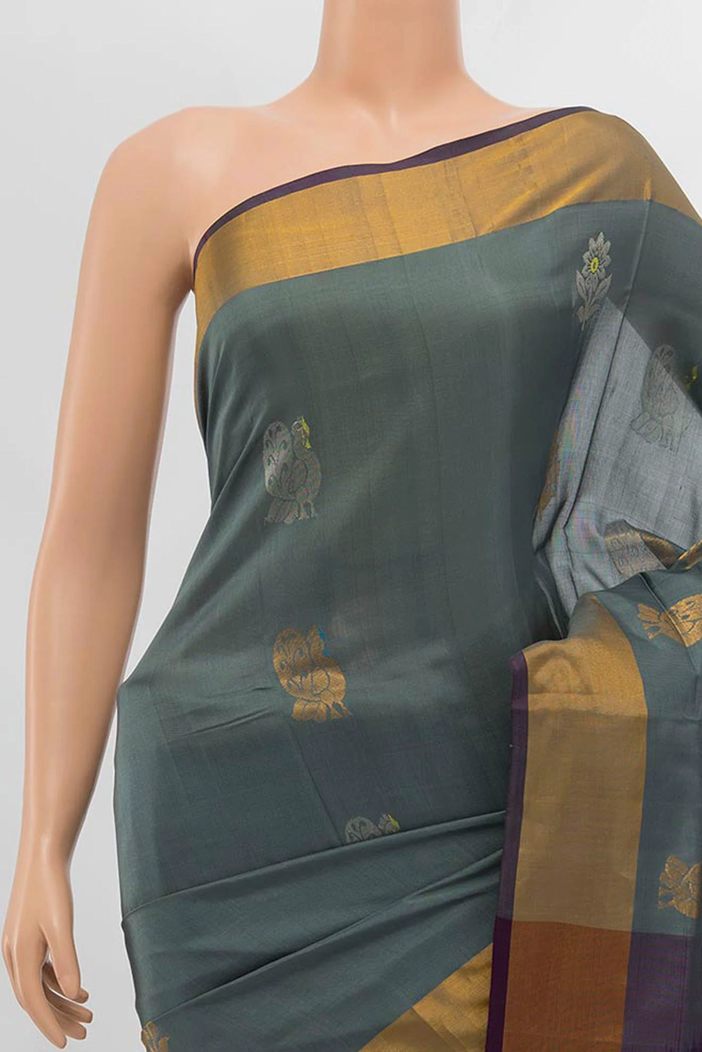 Grey Uppada Silk Saree - Image 2
