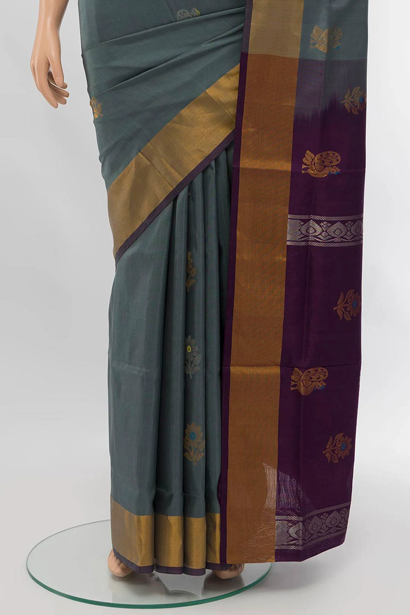 Grey Uppada Silk Saree - Image 3