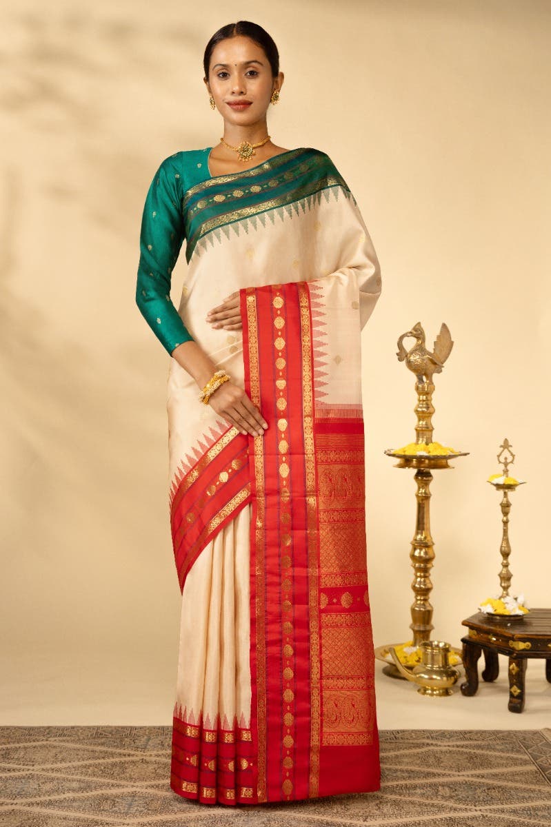 Kamalam-Off White Kanchipuram Silk Saree - Image 2