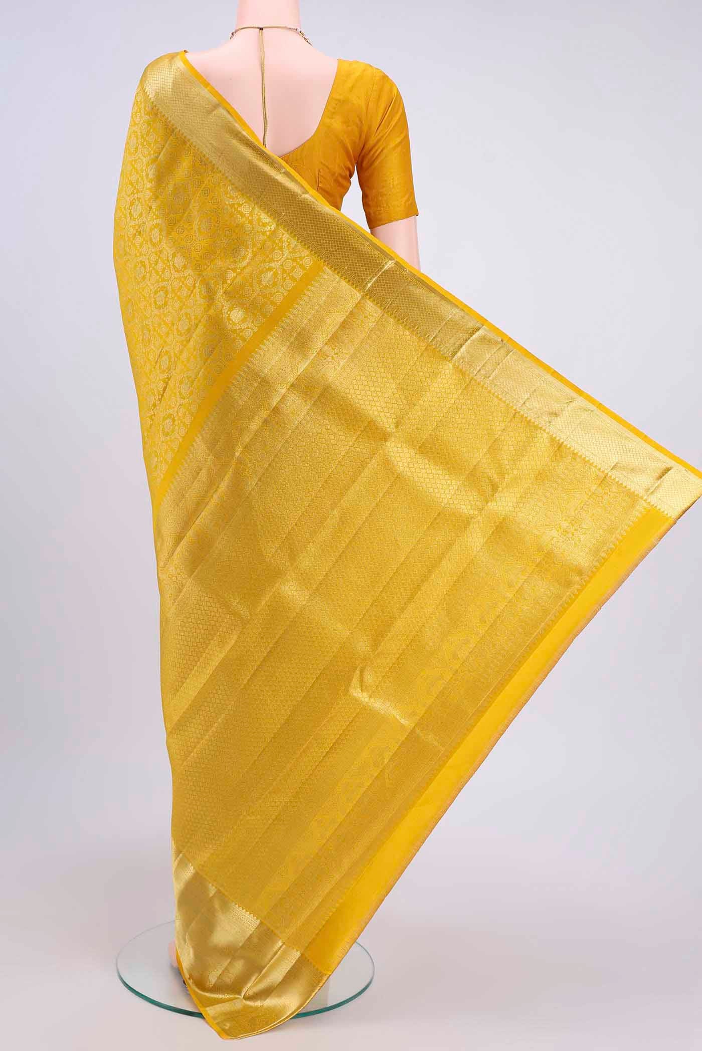 Lemon Yellow Kanjivaram Saree - Image 3