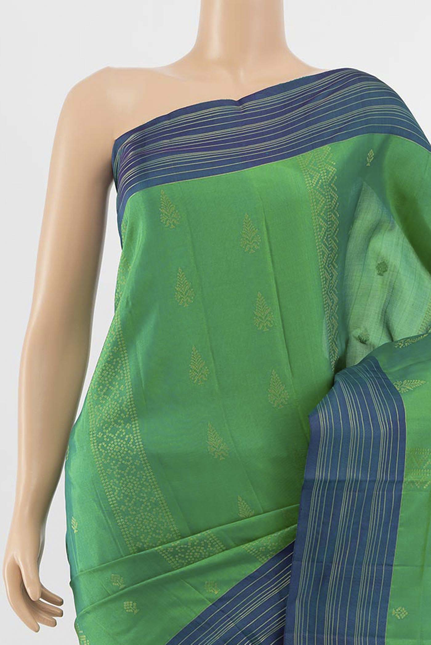 Light Green Blended Soft Silk Saree - Image 2
