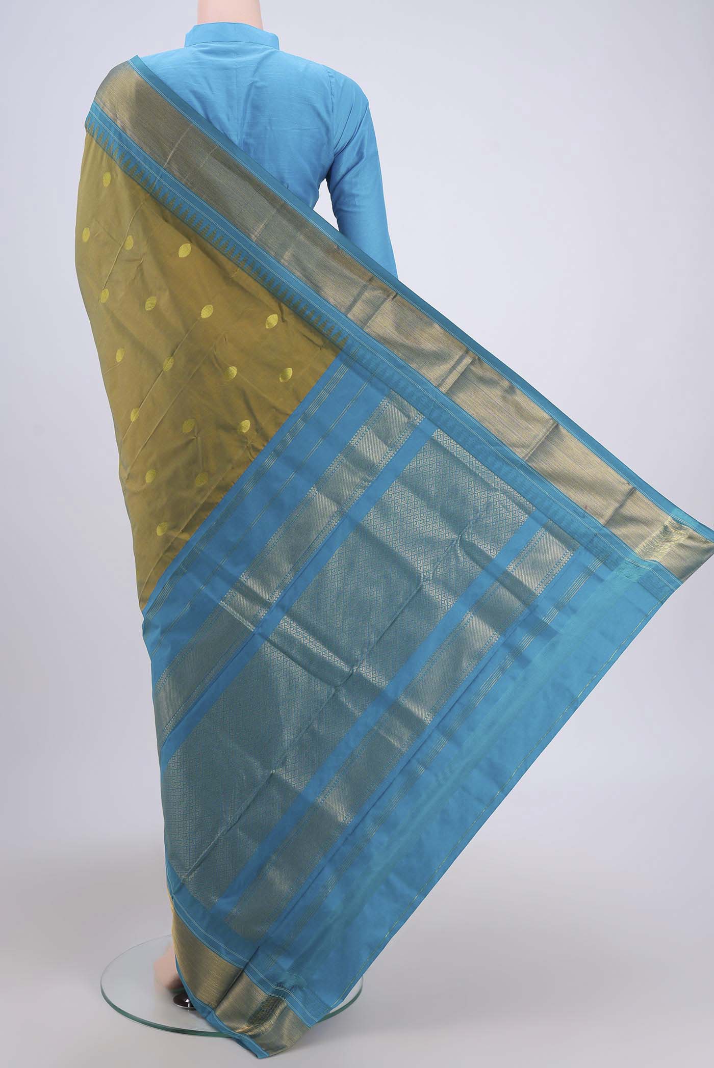 Green with Blue Color Blended Bangalore Silk Saree - Image 3