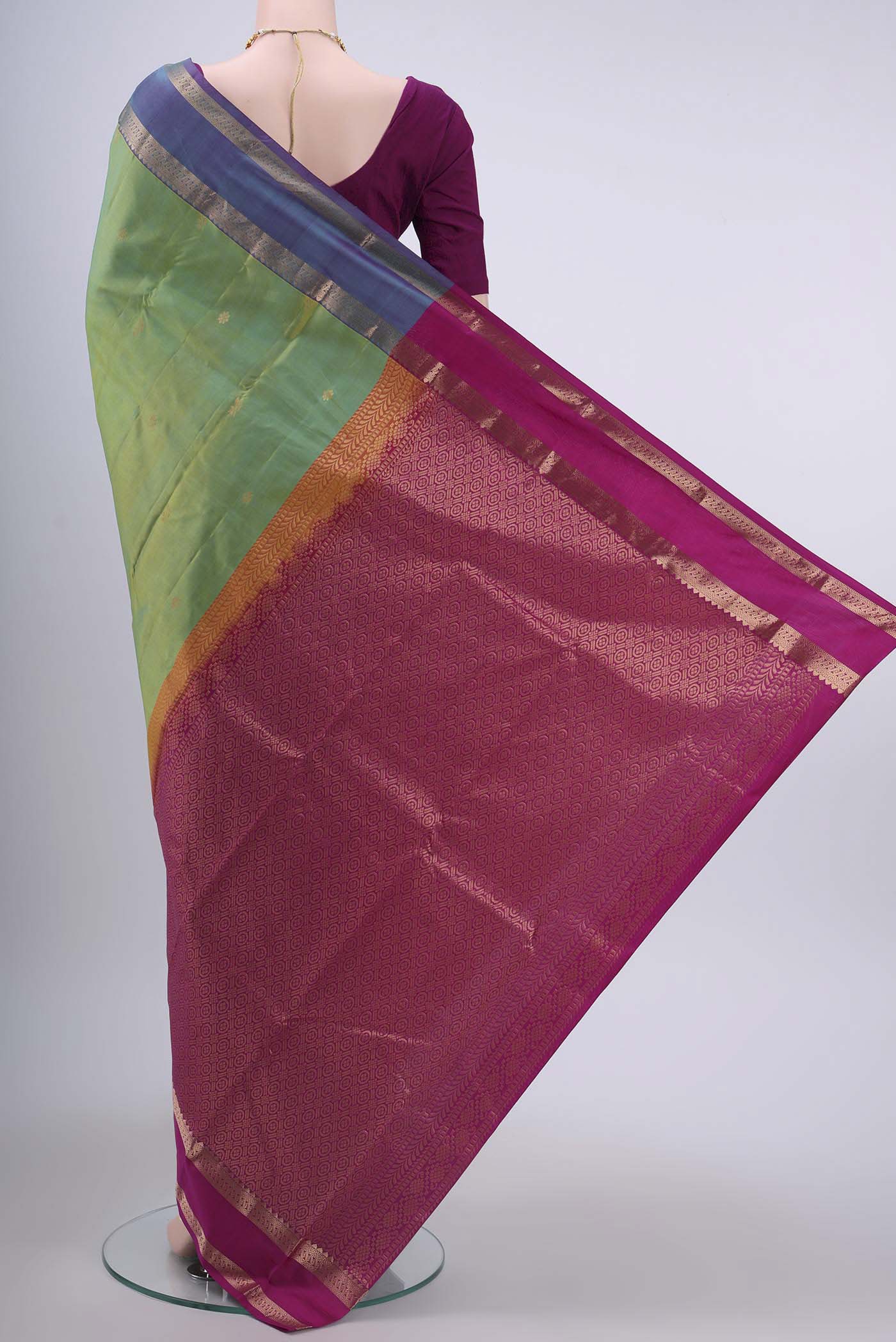 Light Green Nangavalli Silk [ Salem ] Saree - Image 3
