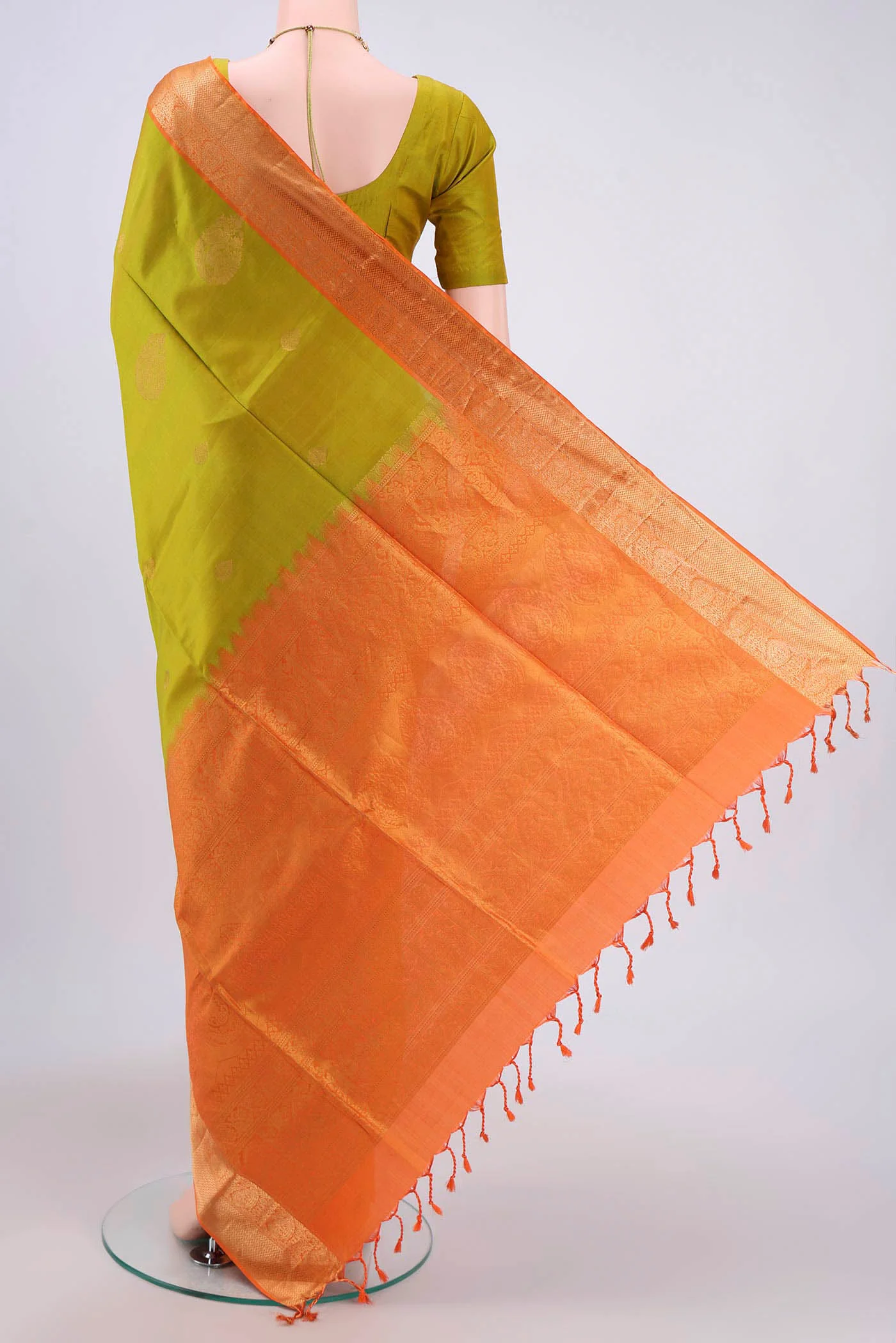 Light Green Soft Silk Saree - Image 3