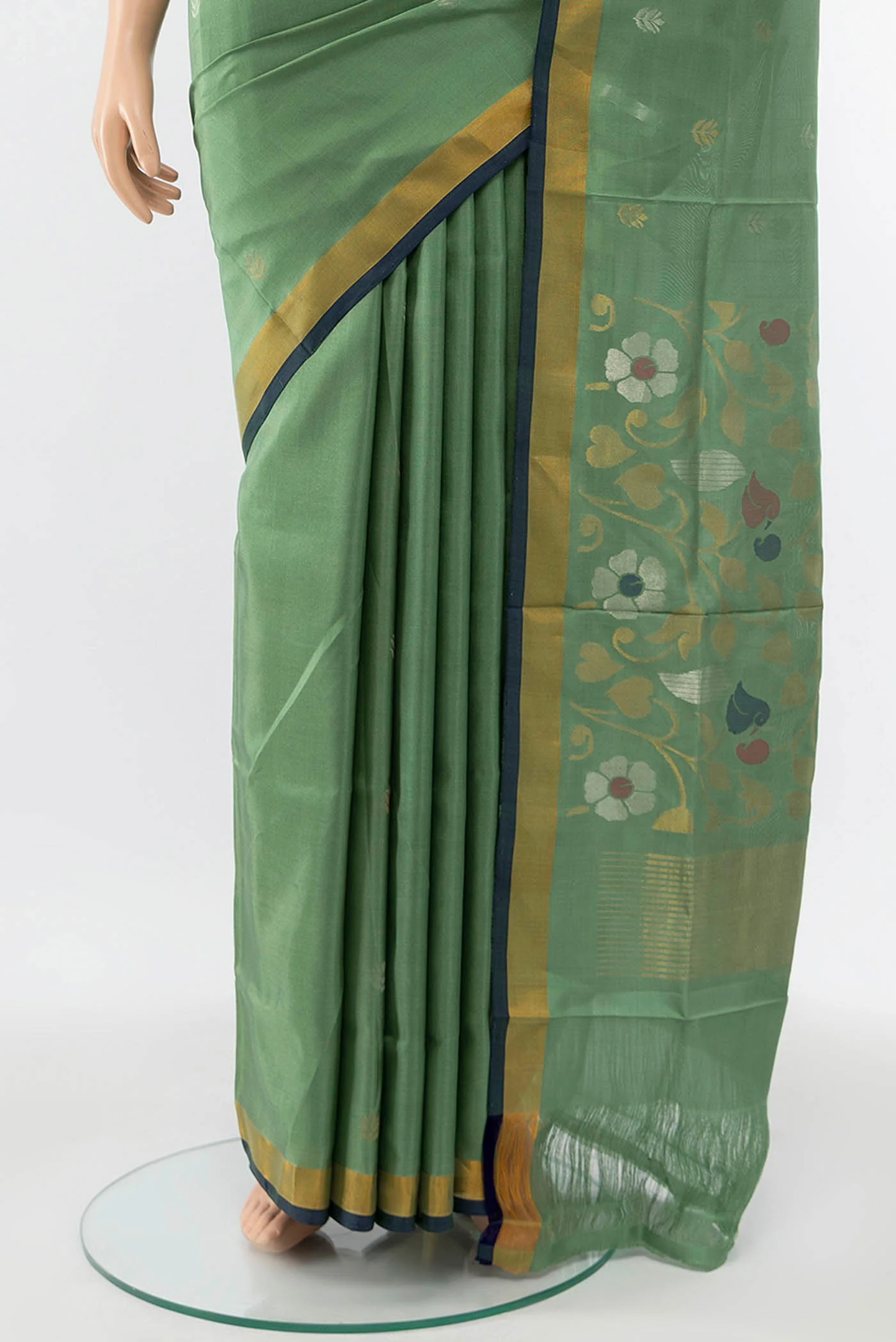 Light Green Uppada Silk Saree - Image 3