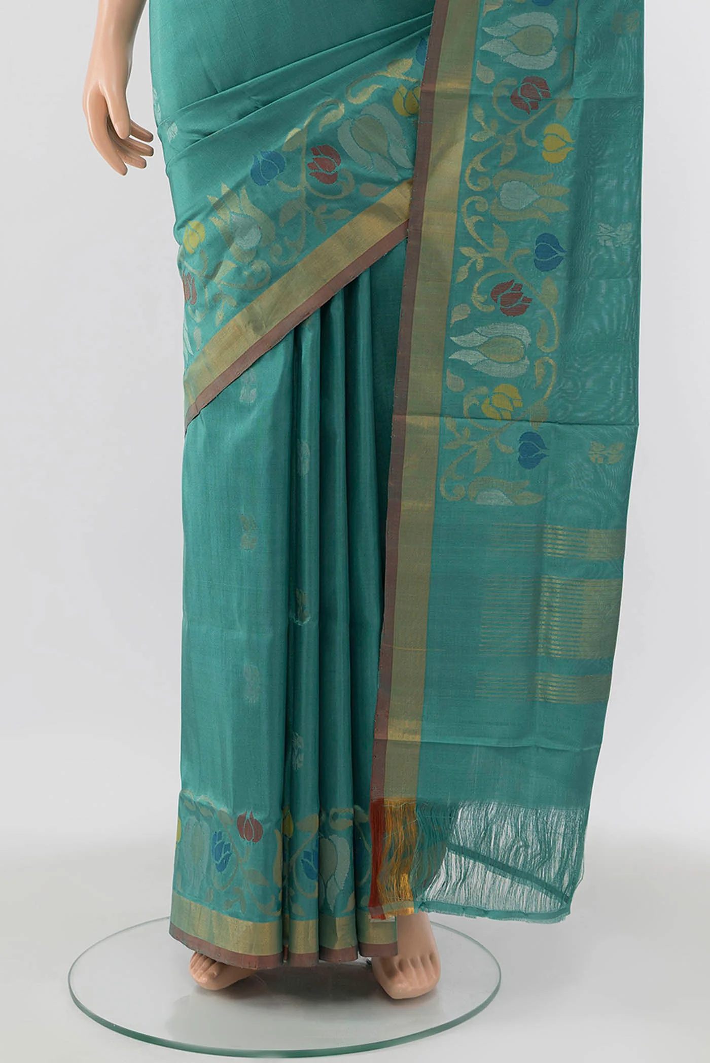 Light Green Uppada Silk Saree - Image 3