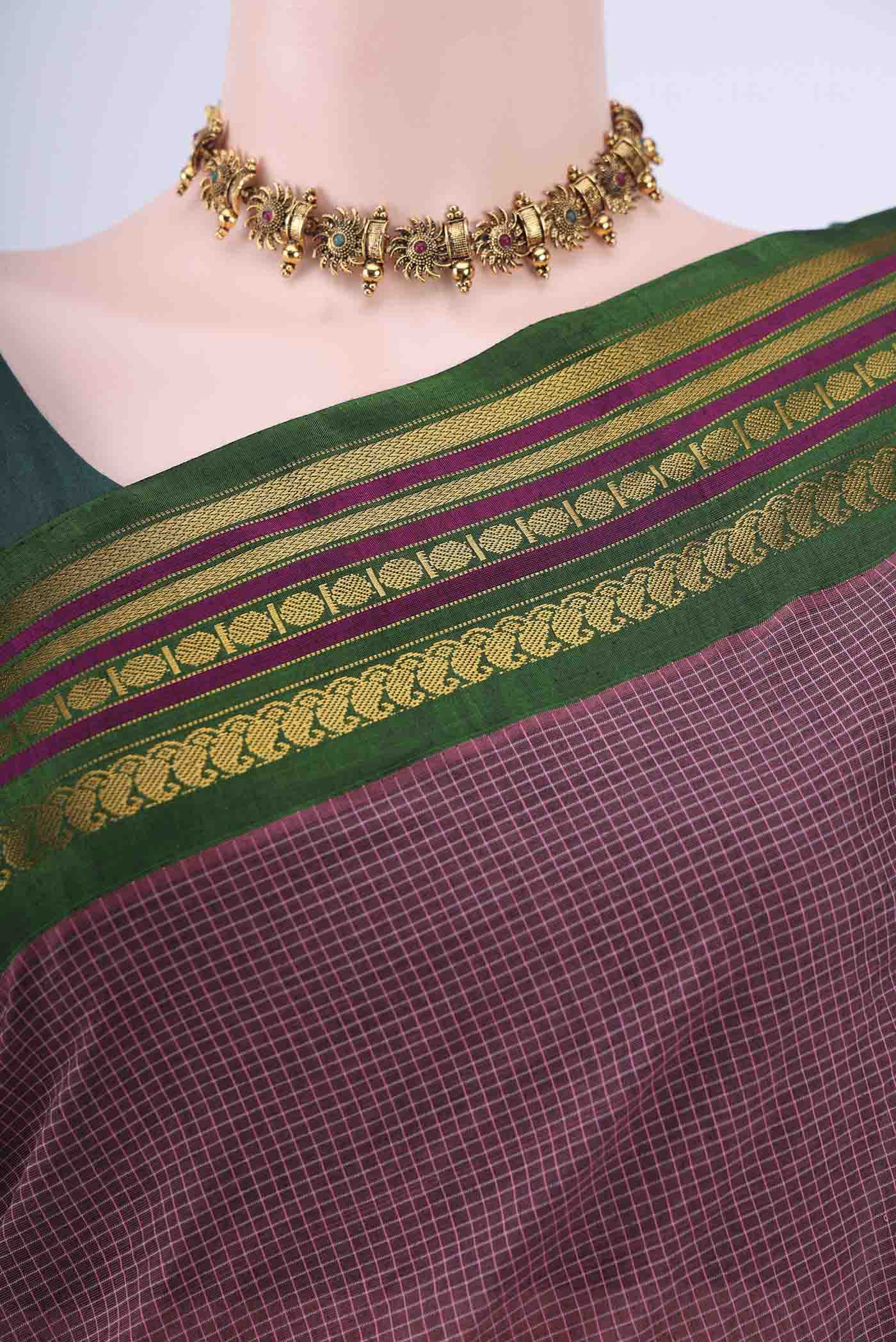 Purple Gadwal cotton Saree - Image 2