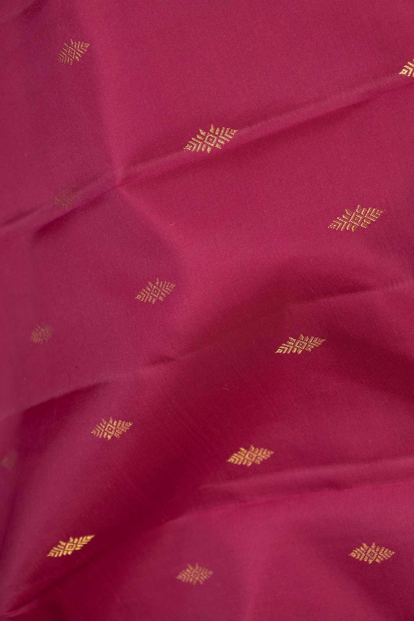 Magenta Dual Tone Kanjivaram Saree - Image 2