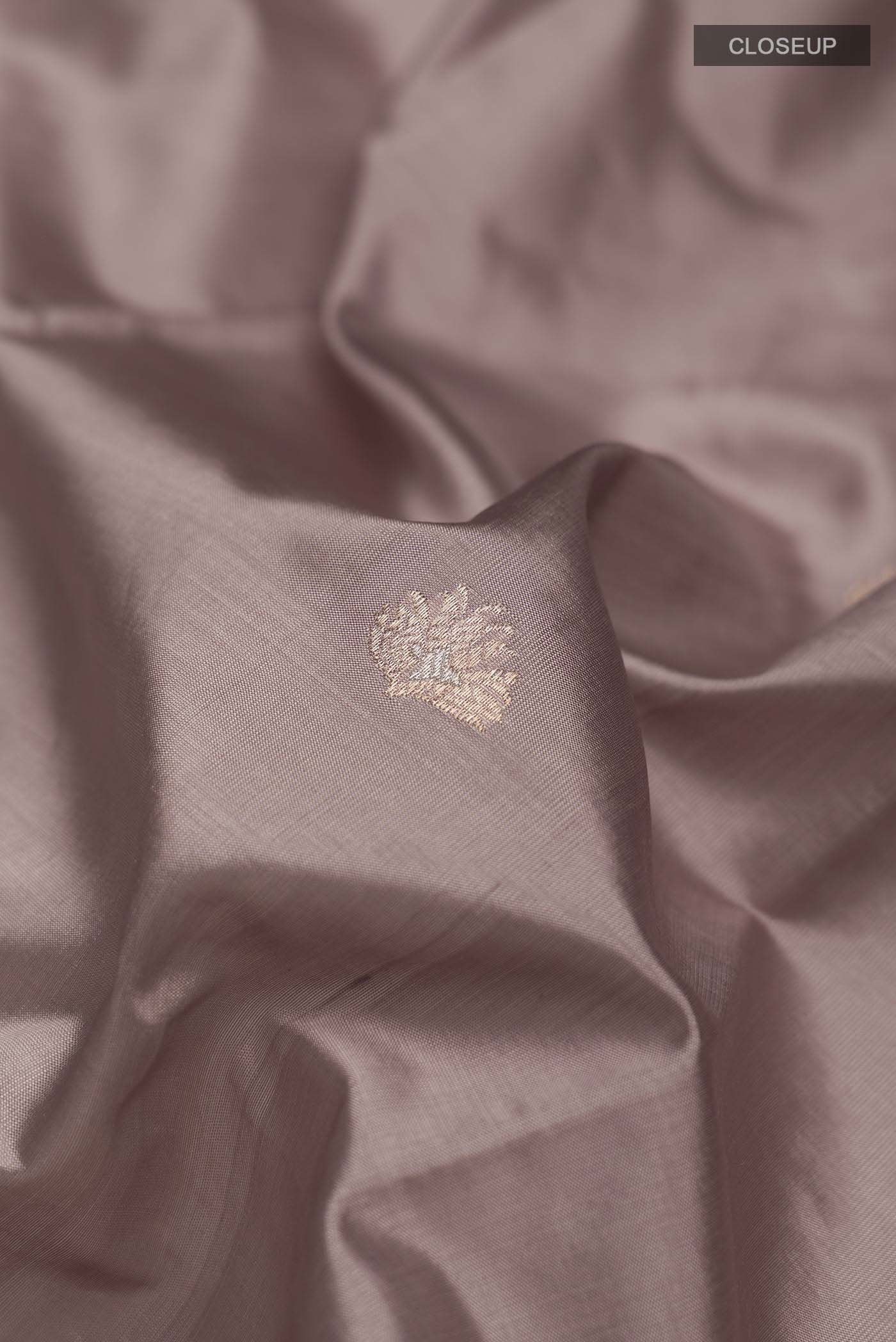Mandhara-Mauve Banarasi Katan Silk Saree - Image 6