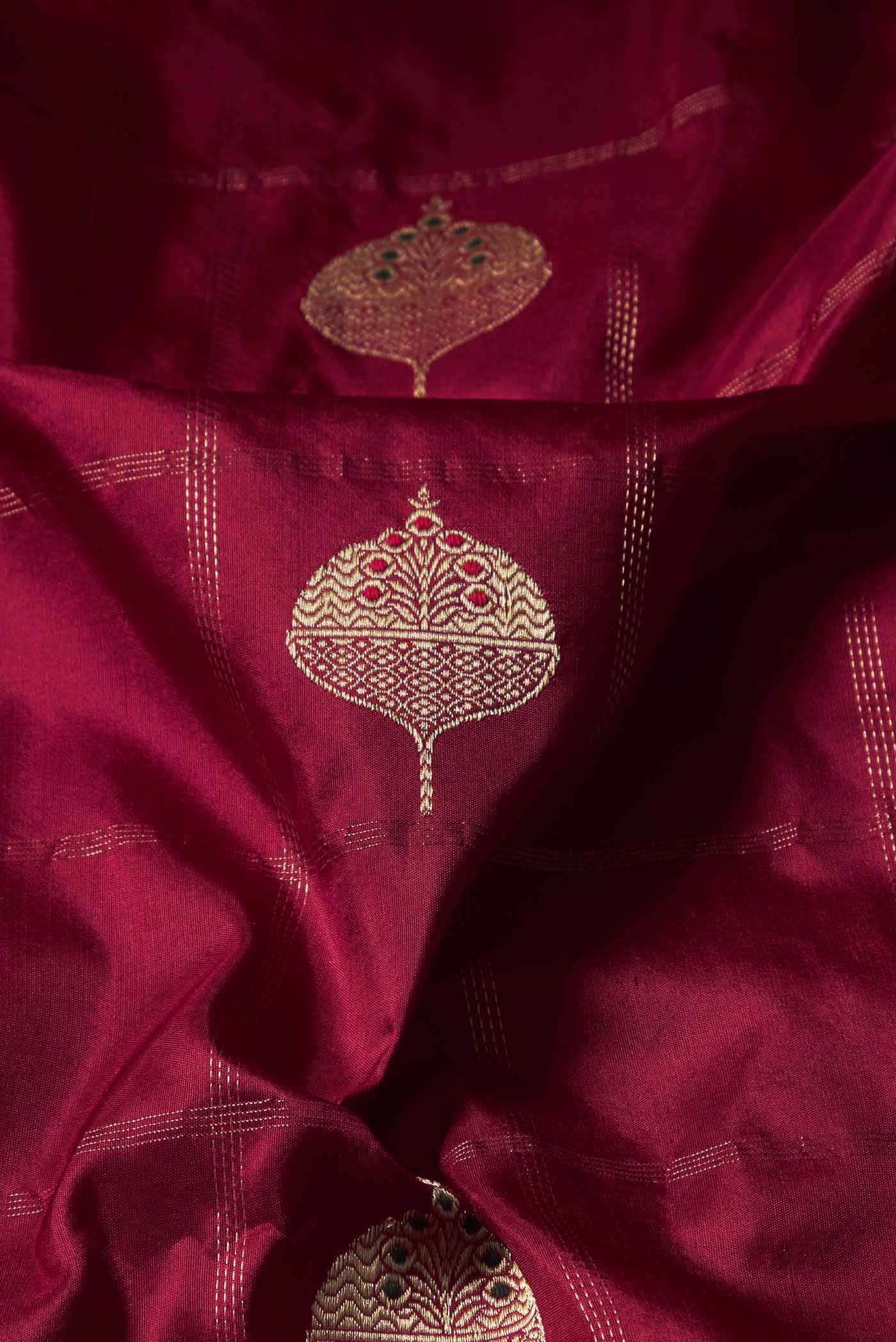 Maroon Banarasi Silk Saree - Image 3