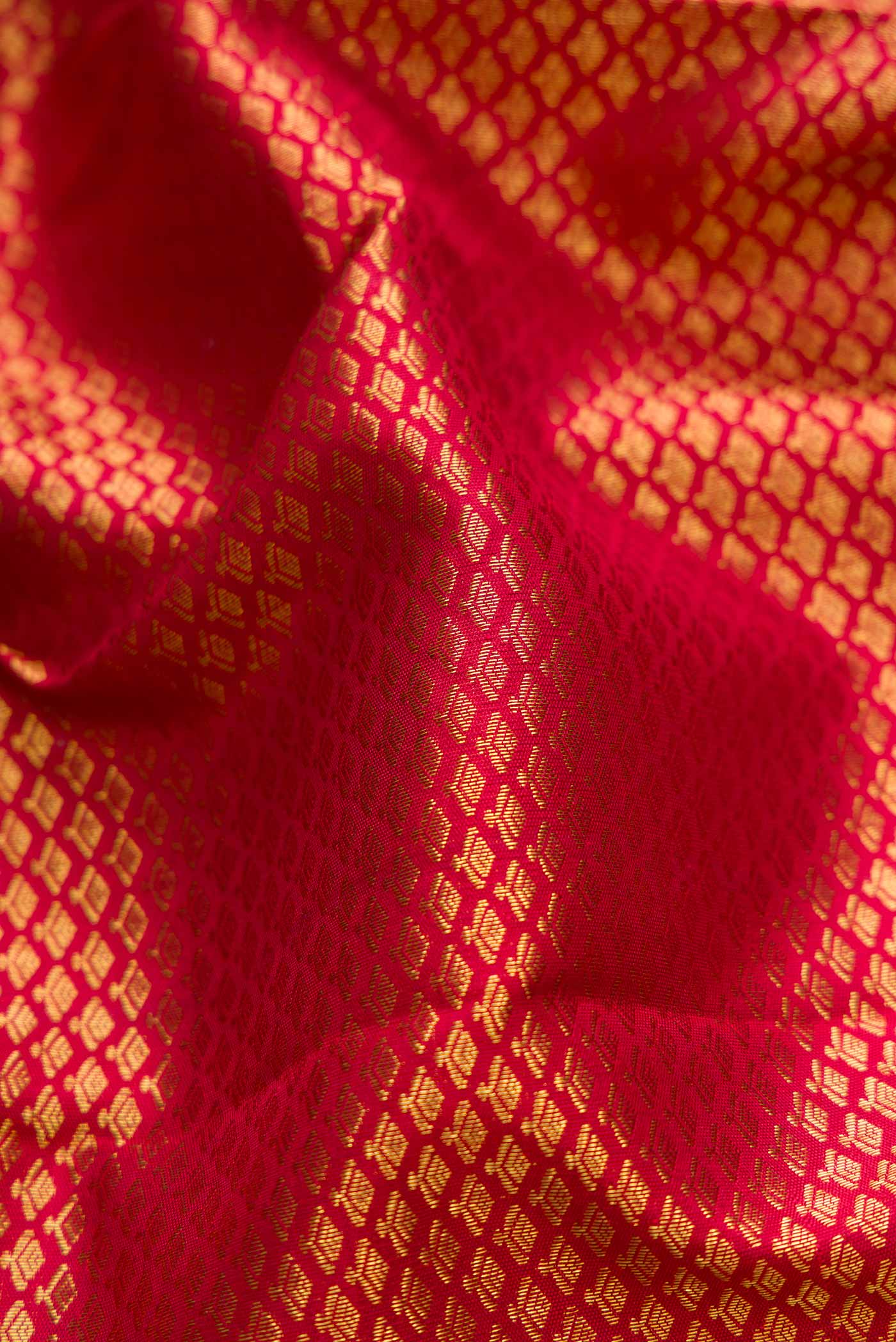 Maroon Dual Tone Kanchipuram Saree - Image 2