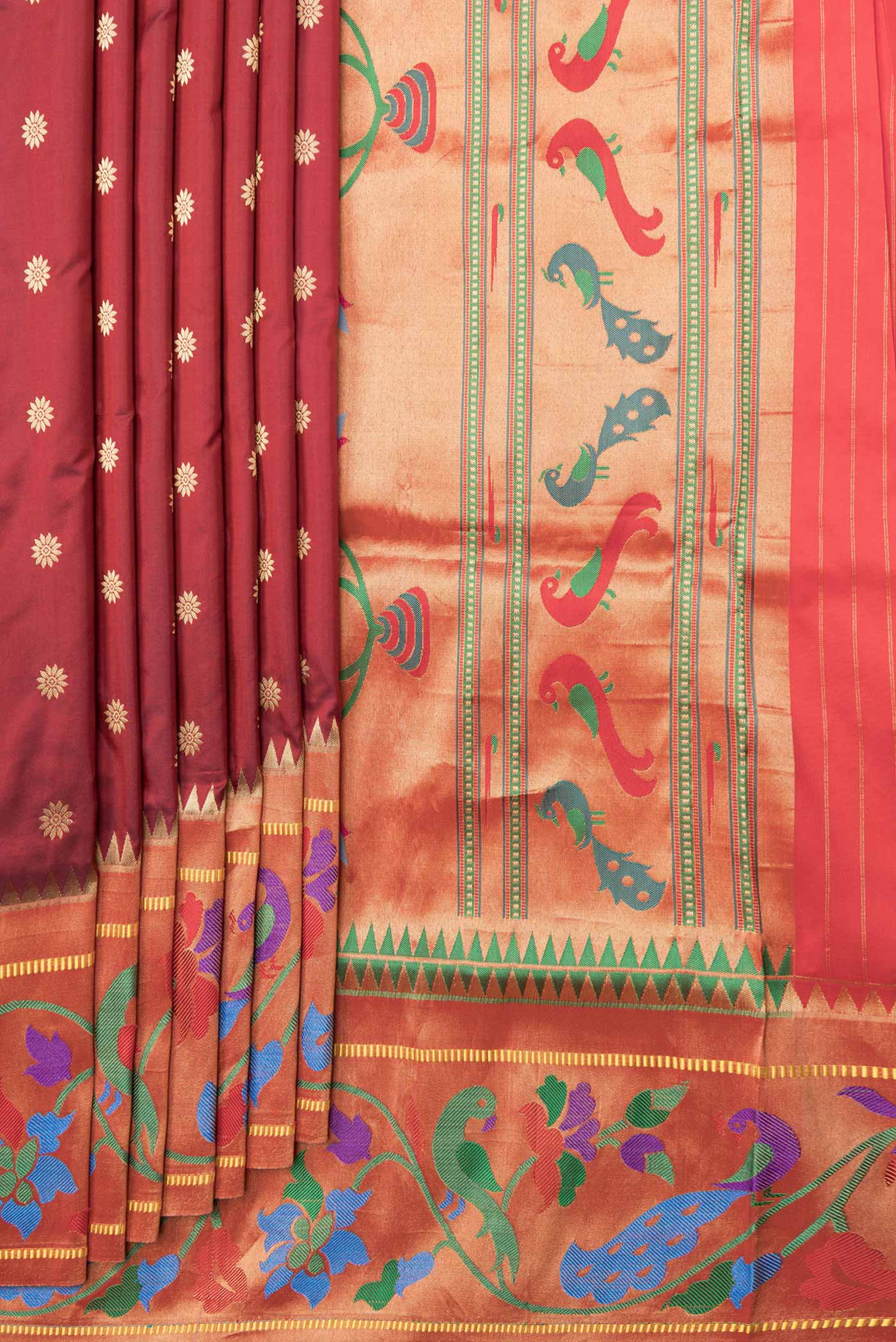 Maroon Dual Tone Paithani Silk Saree - Image 4