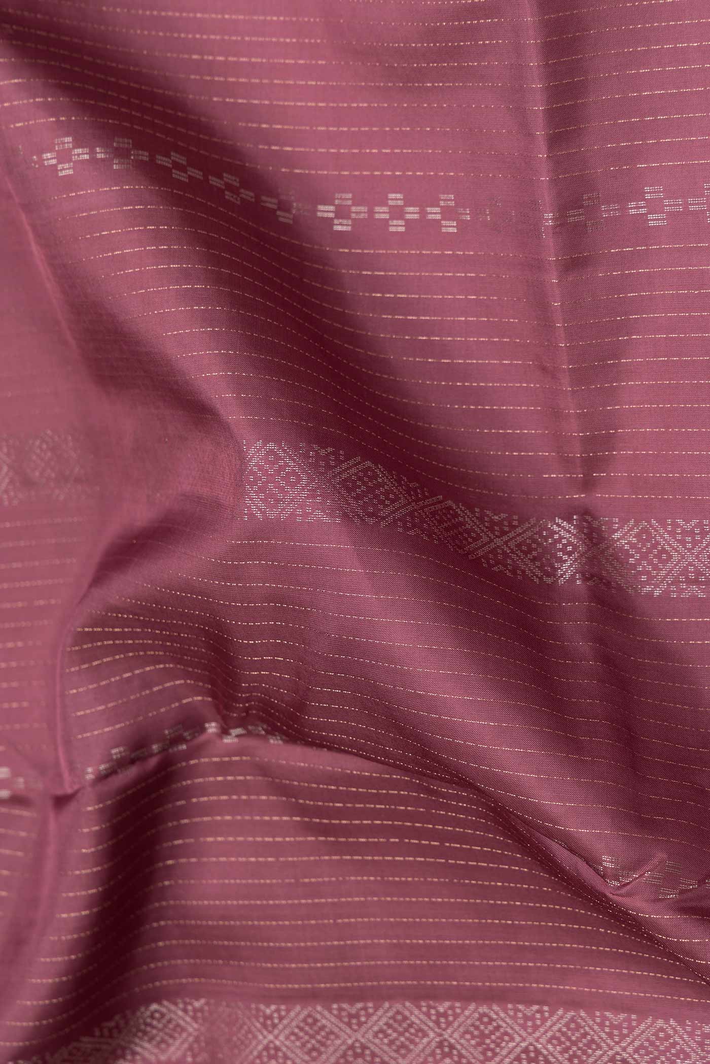 Maroon Dual Tone Soft Silk Saree - Image 2