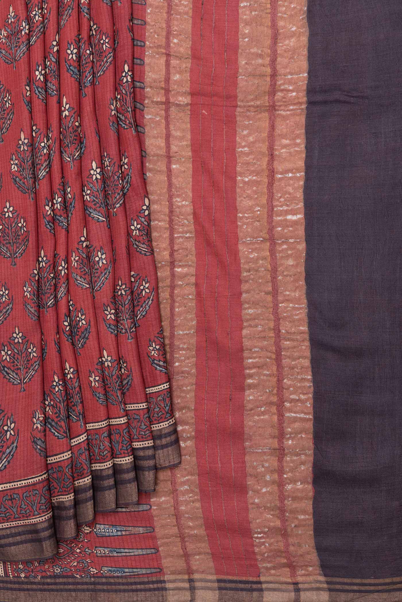 Maroon Dual Tone Tussar Silk Saree - Image 4
