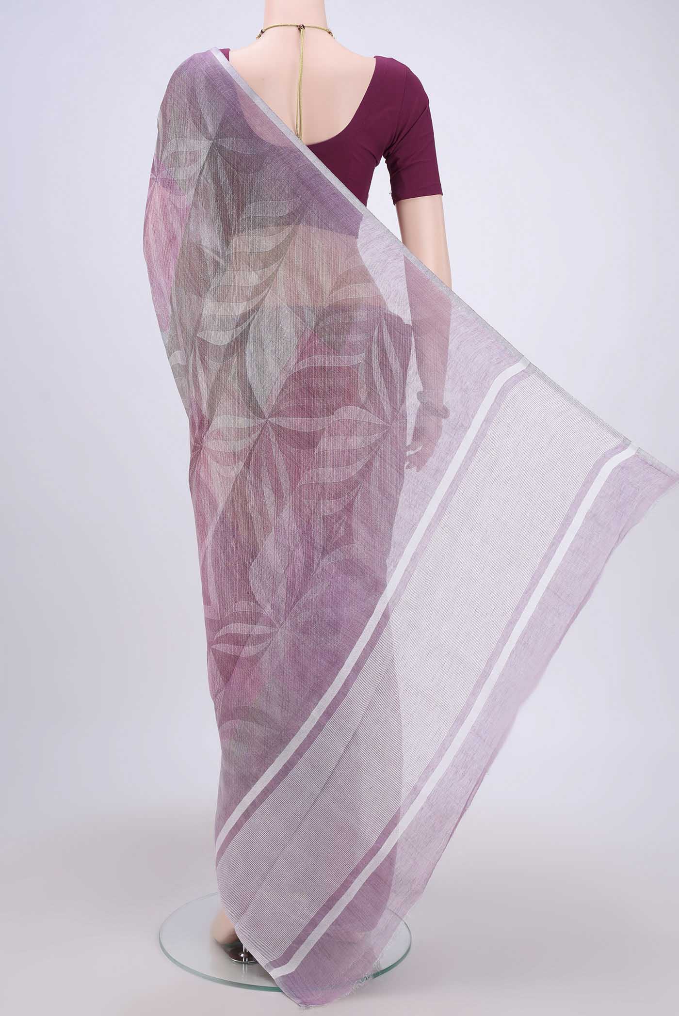 Lavender Linen Saree - Image 3