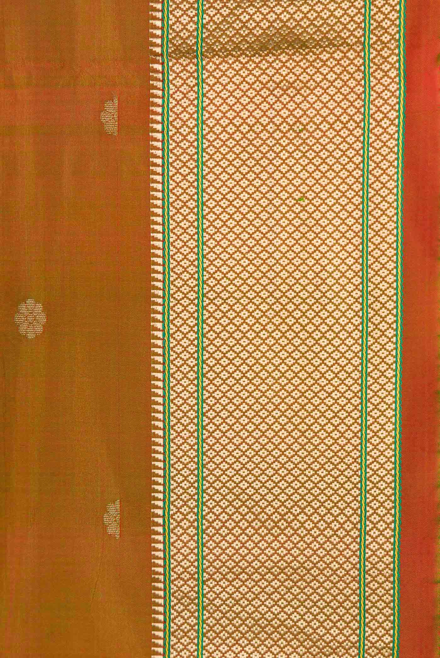 Mehandi Green Dual Tone Paithani Silk Saree - Image 3