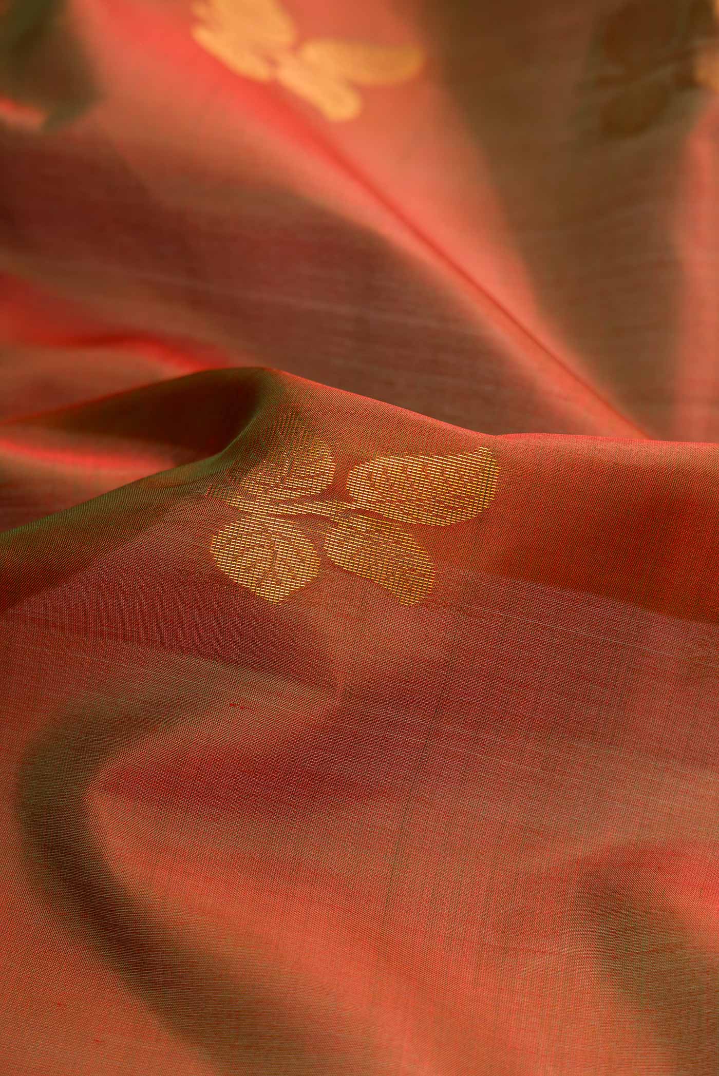 Green with Red Color Soft Silk Saree - Image 2