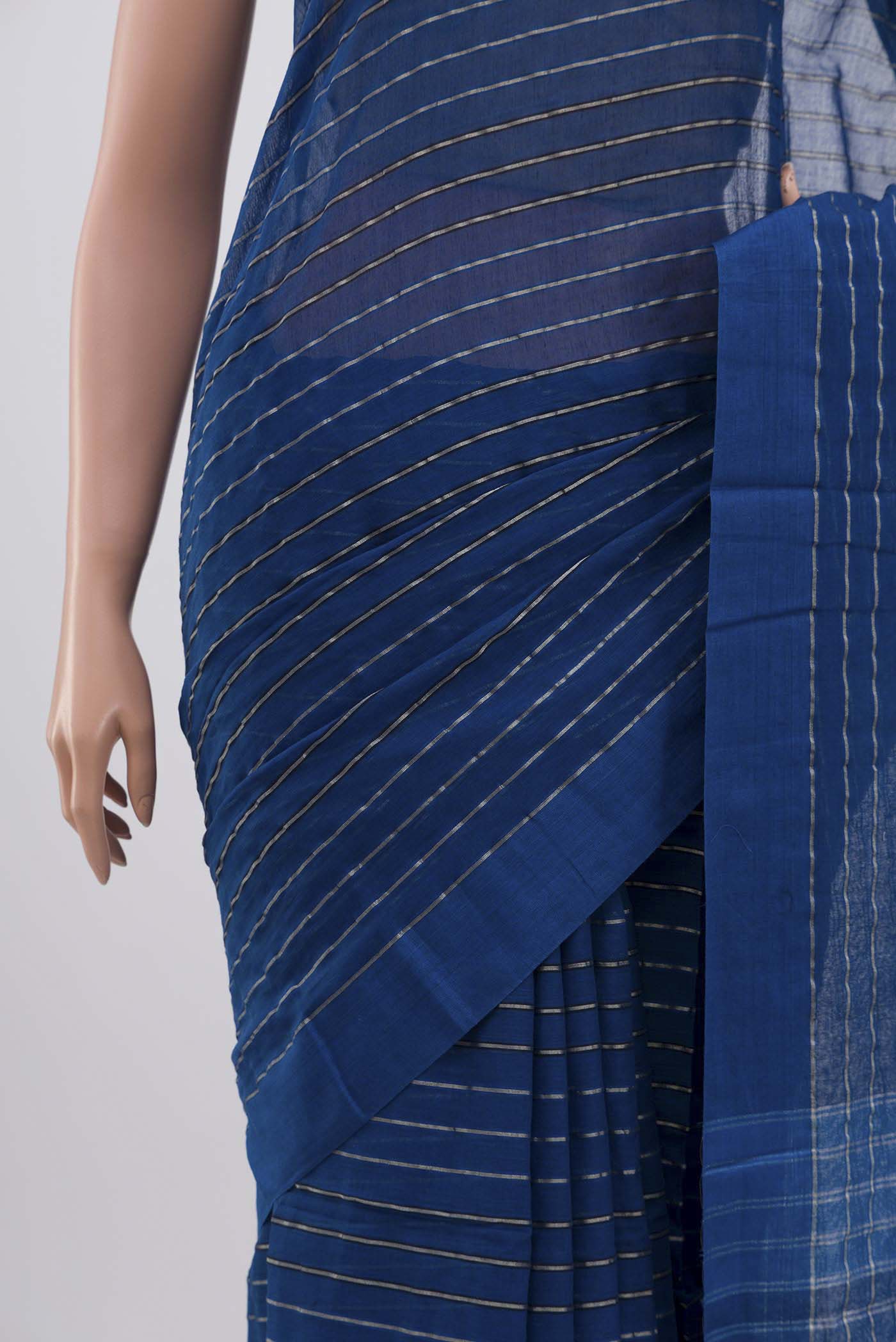 Mishri-Navy Blue Cotton Saree - Image 3