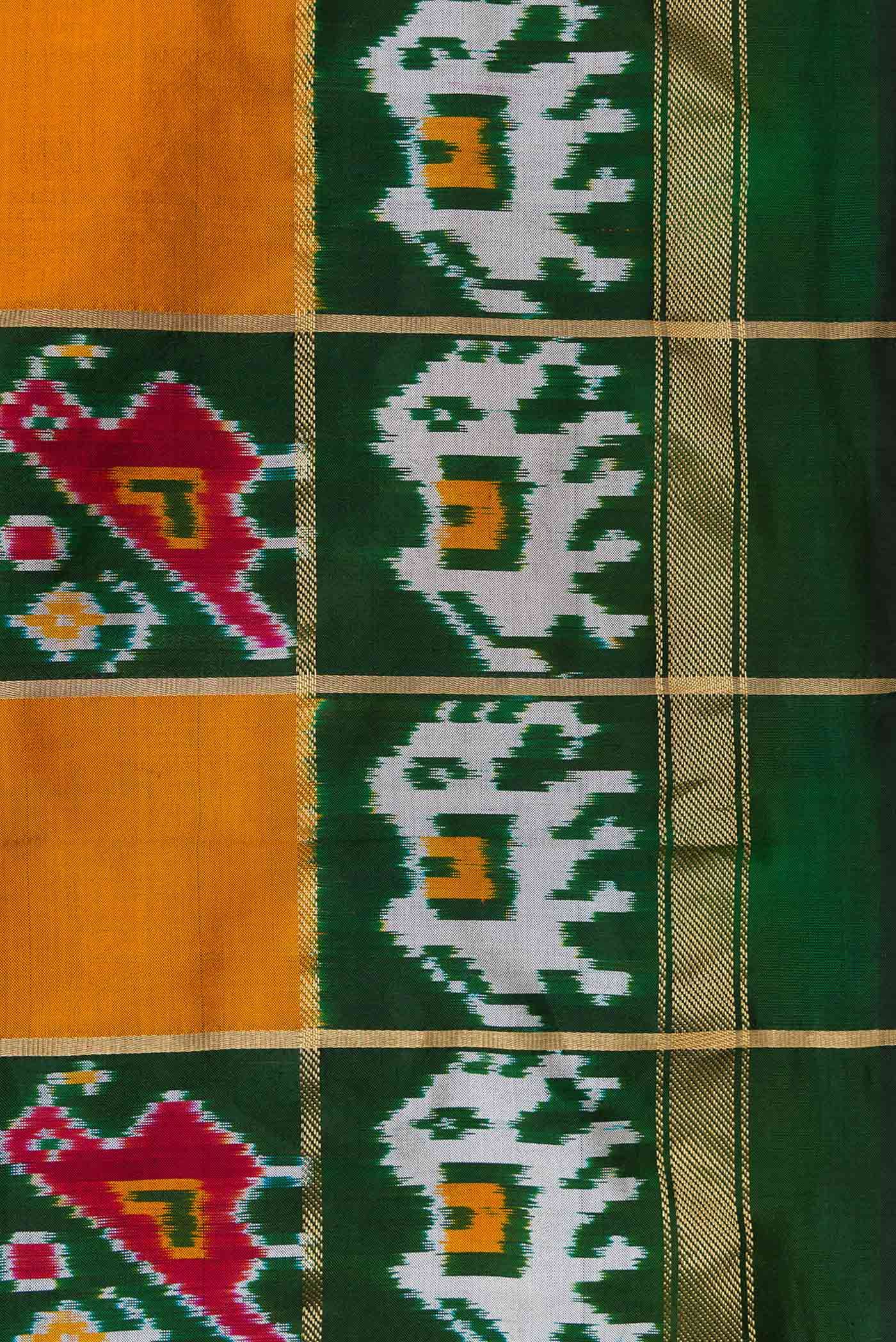 Multi Color Pochampally Silk Saree - Image 3