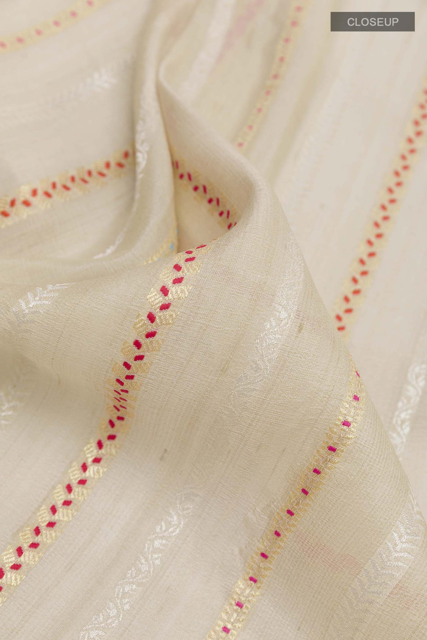 Off White Banarasi Tussar Georgette Saree - Image 2