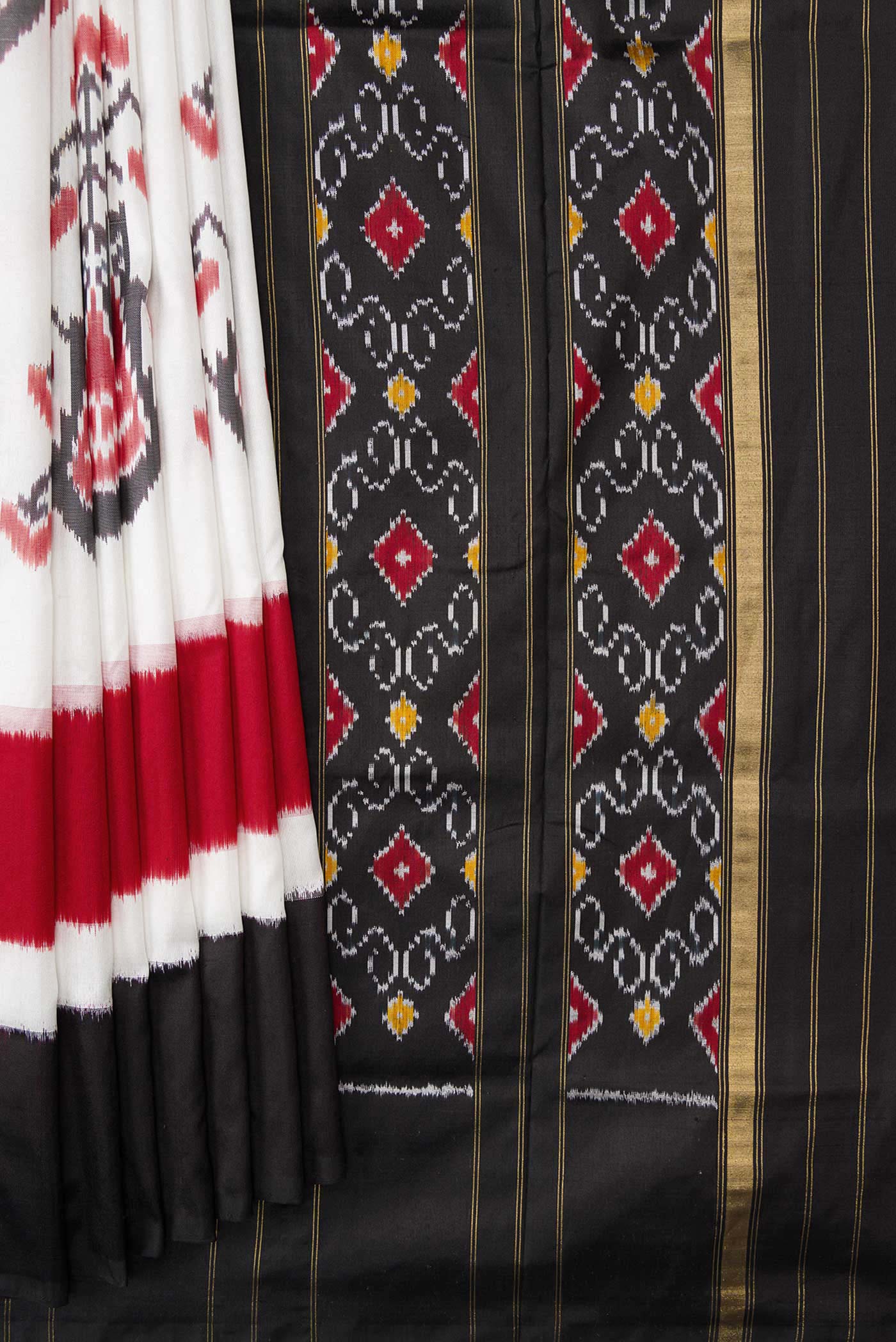 Off White Dual Tone Double Ikat Saree - Image 4