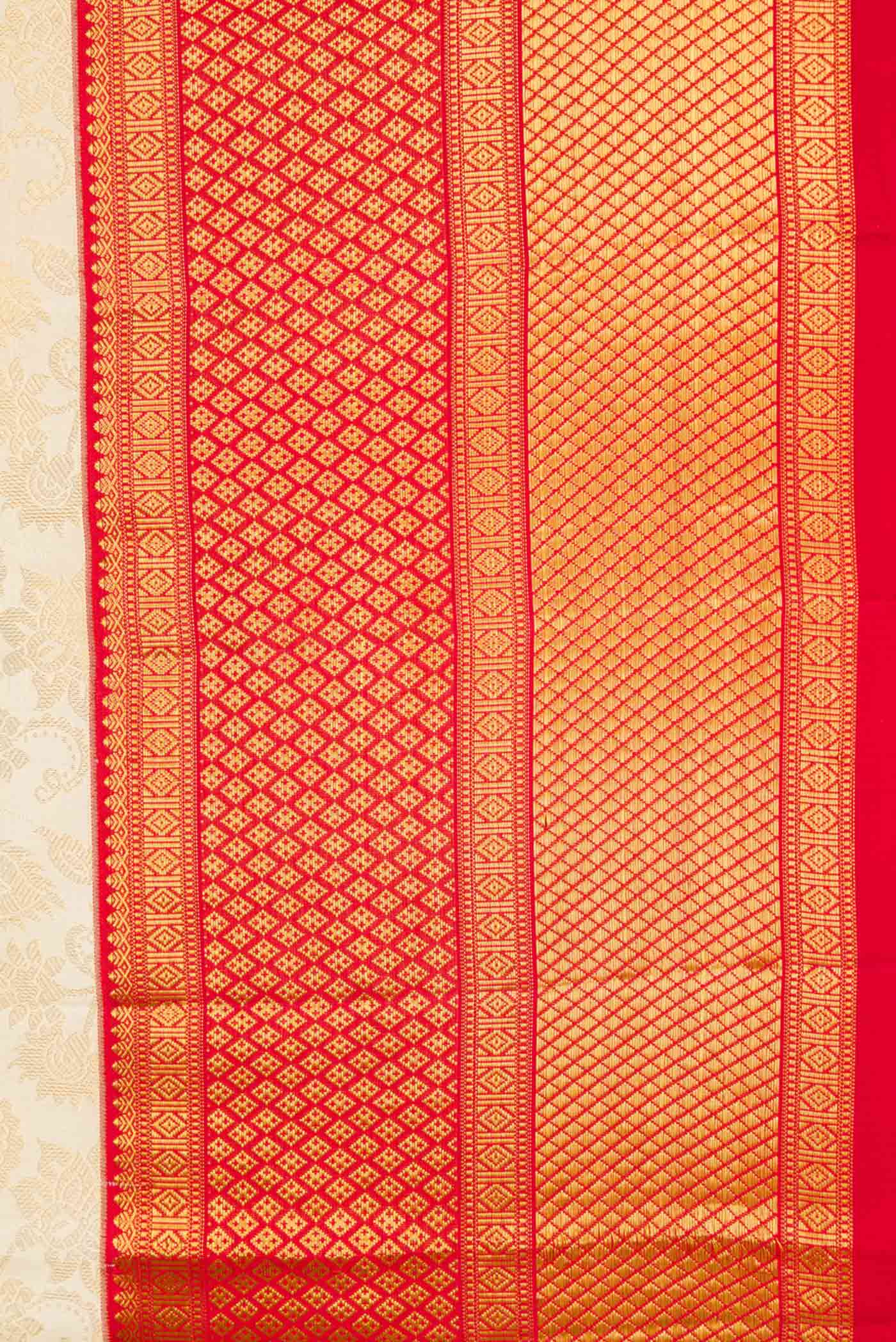 Off White Dual Tone Kanjivaram Silk Saree - Image 3