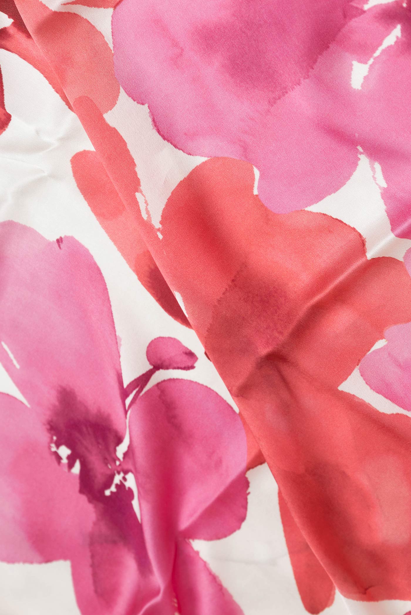 Off White Satin Silk Saree - Image 2