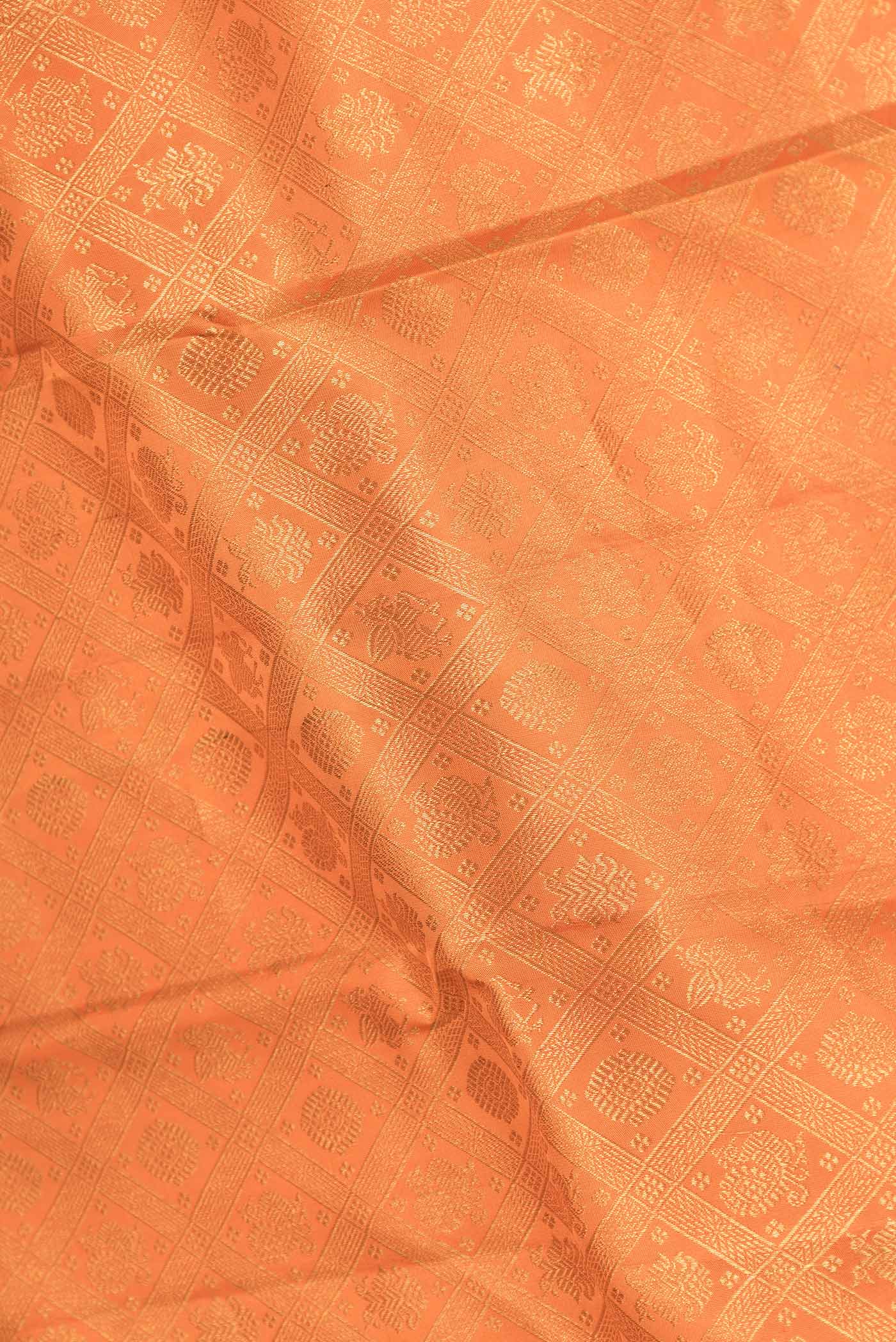 Orange Dual Tone Kanjivaram Silk Saree - Image 2