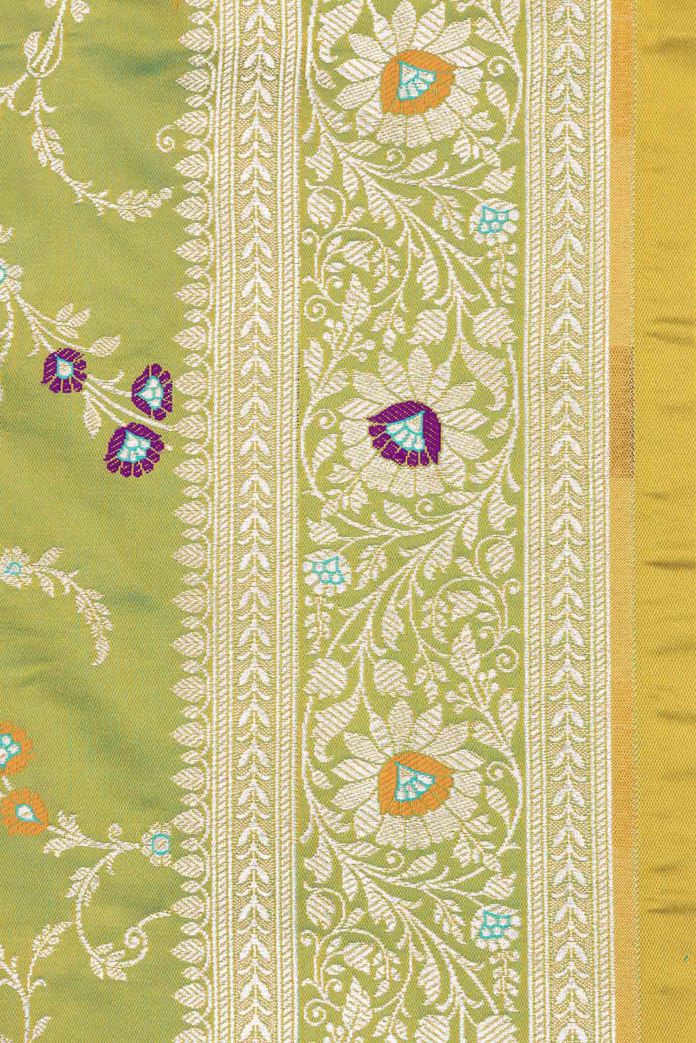 Green Dual Tone Blended Banarasi Silk Saree - Image 3