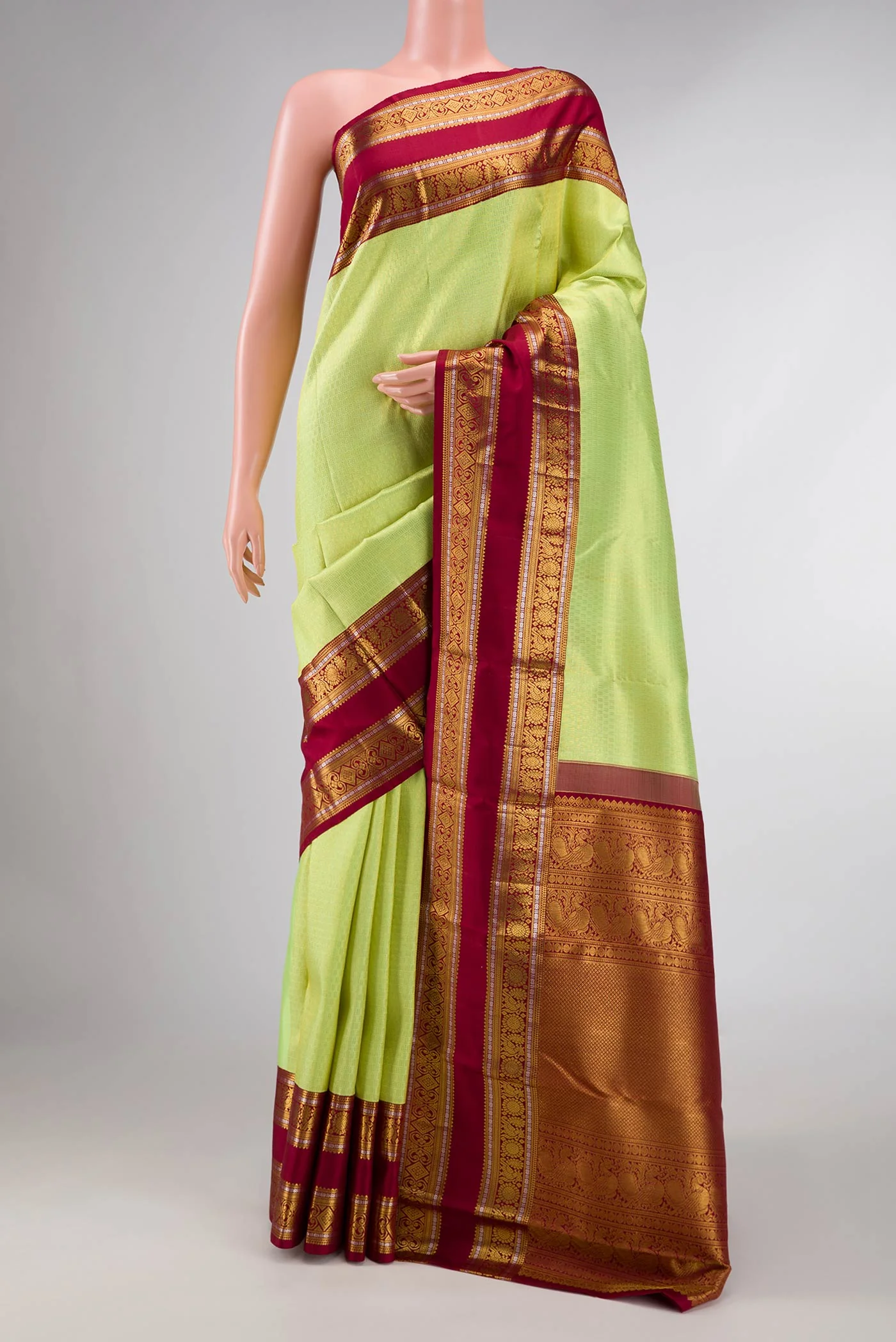 Green Kanchipuram Silk Saree