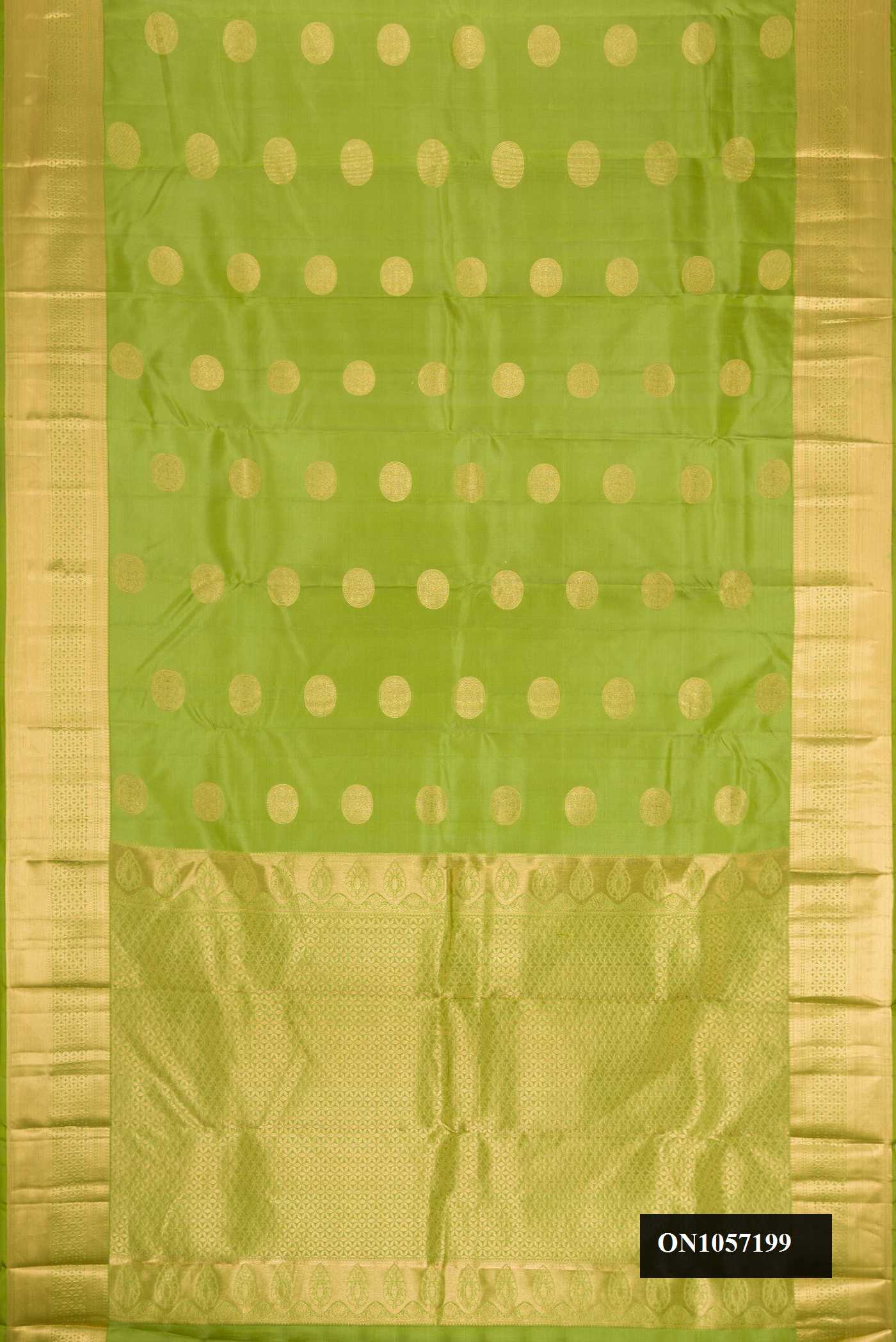 Parrot Green Dual Tone Kanchipuram Silk Saree