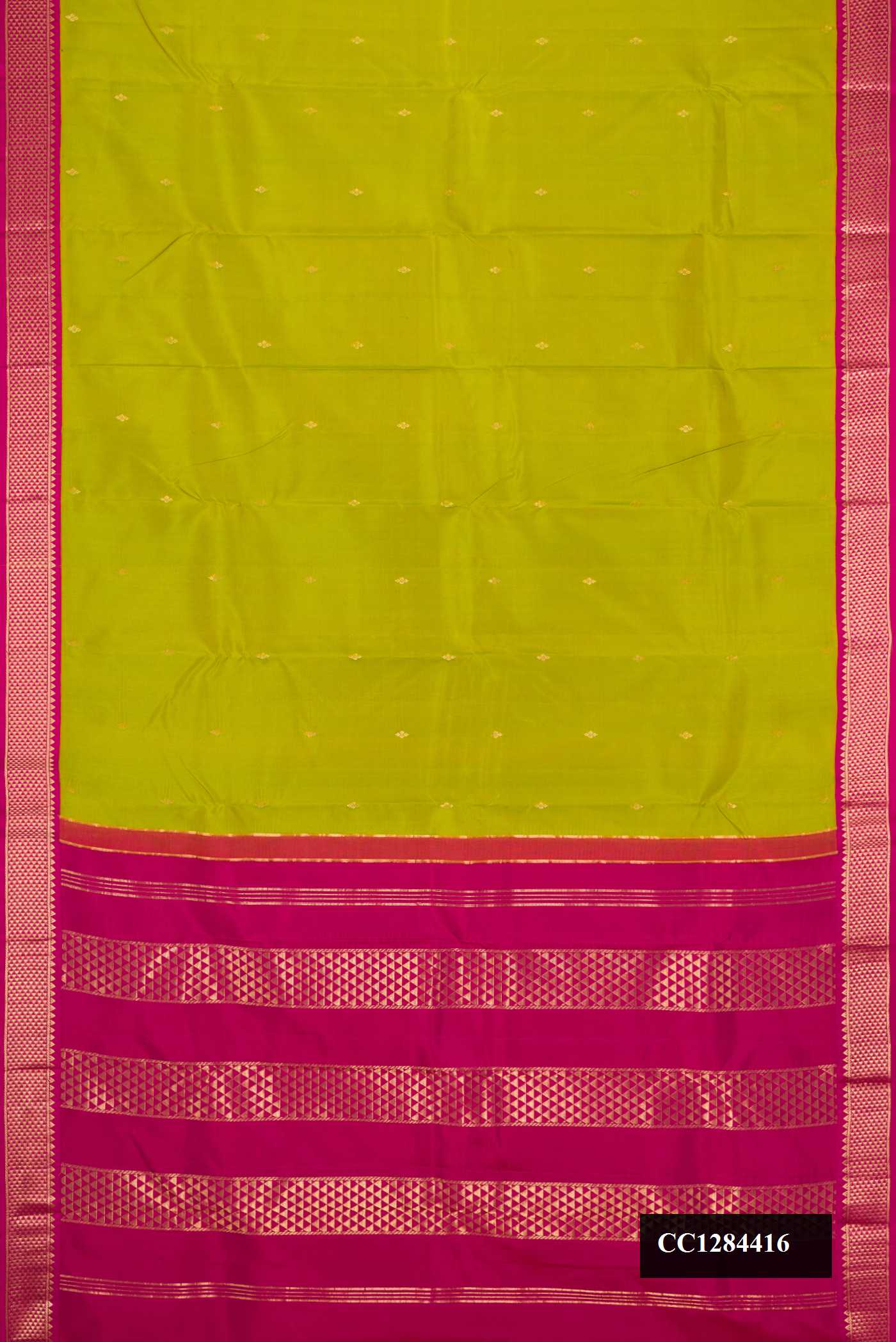 Parrot Green Dual Tone Kanchipuram Silk Saree