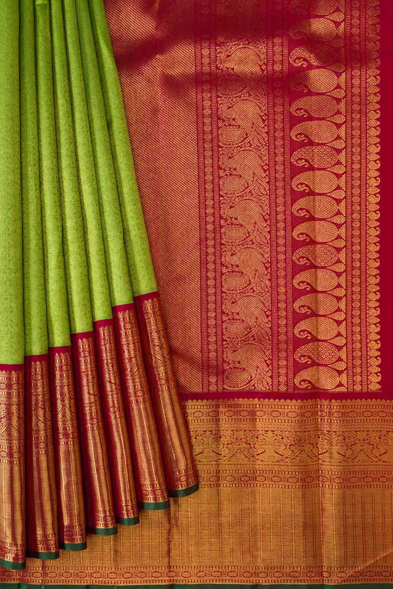Pure Silk Pure Zari Parrot Green Dual Tone Kanjivaram Saree - Image 2