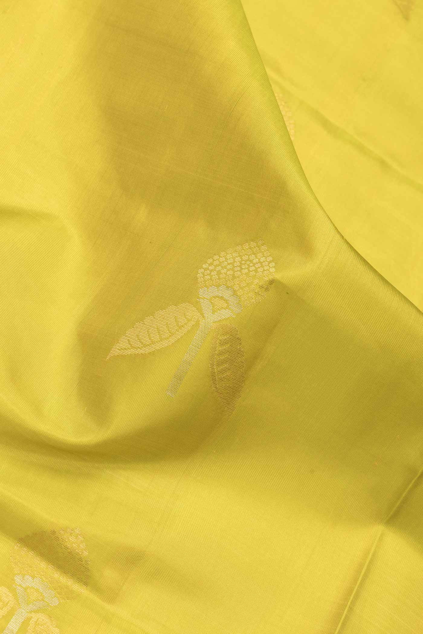 Green Soft Silk Saree - Image 2