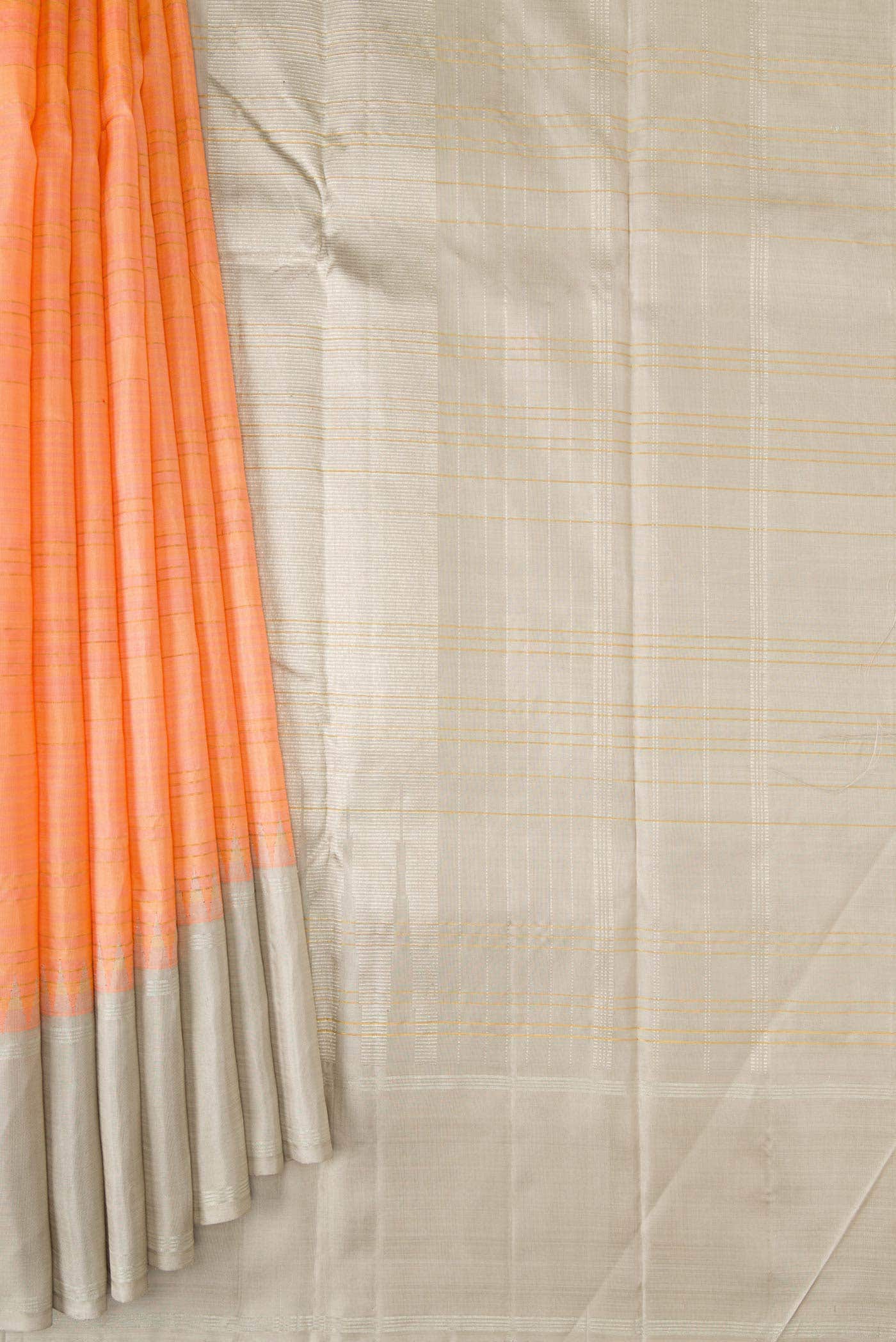 Pure Silk Pure Zari Peach Kanjivaram Saree - Image 2