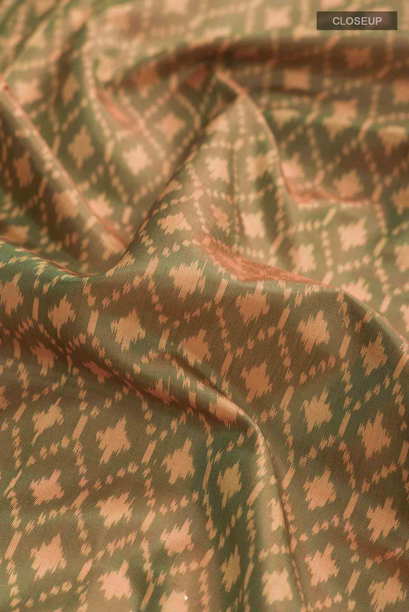 Peach Rajkot Patola Silk Saree - Image 2